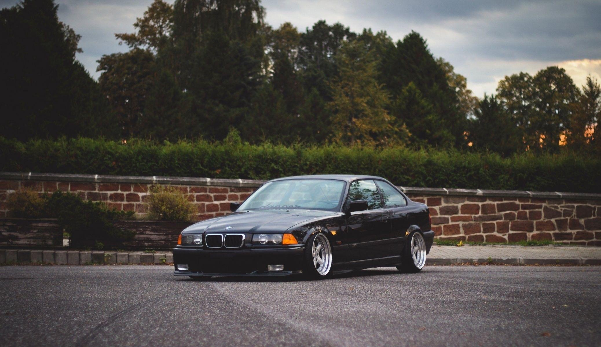 2076x1200 Bmw E36 Wallpaper