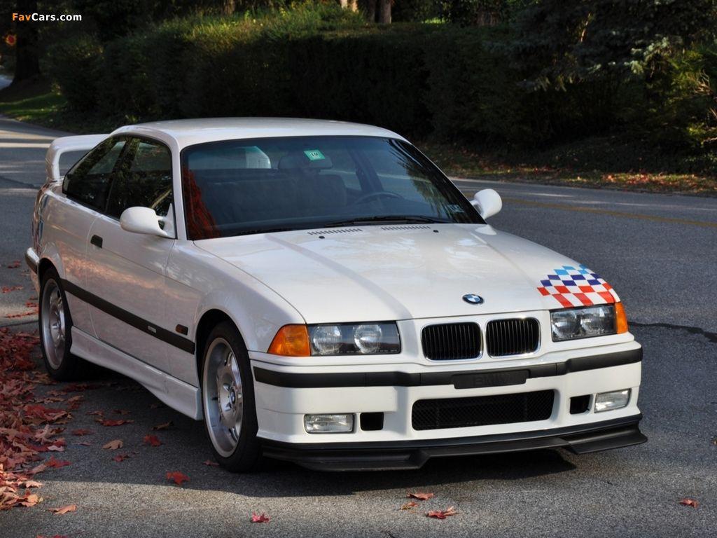 1024x768 BMW M3 Lightweight (E36) 1995 wallpaper (1024x768)