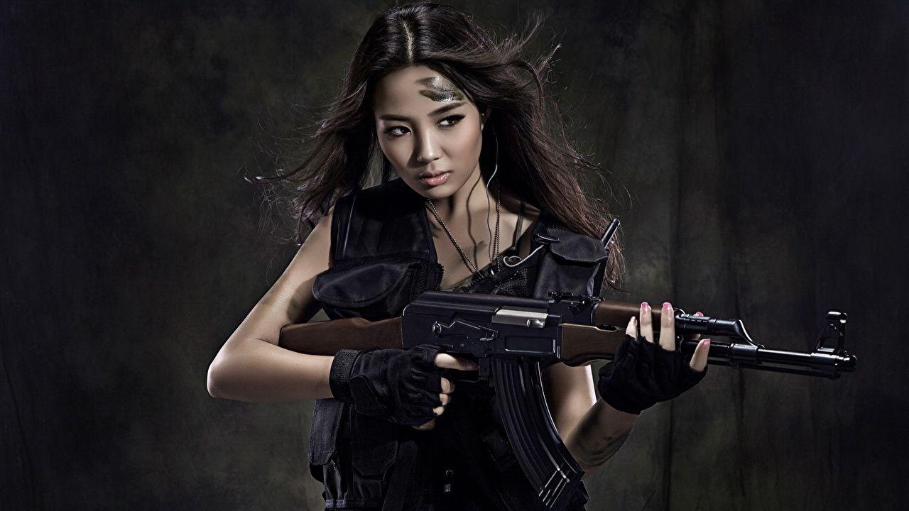 1280x720 Desktop Wallpaper female military