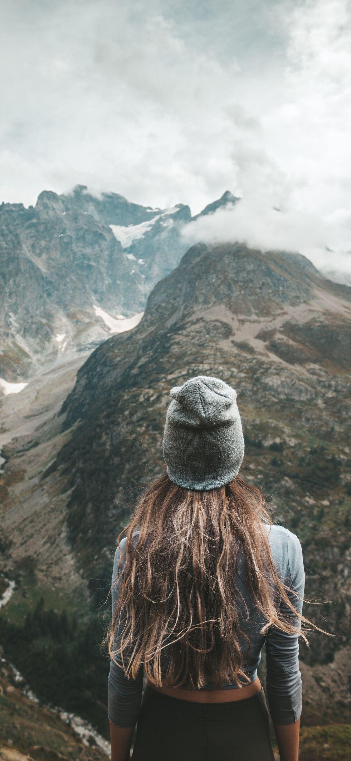 1125x2436 Hike Girl Looking Out Mountain View iPhone XS, iPhone 10