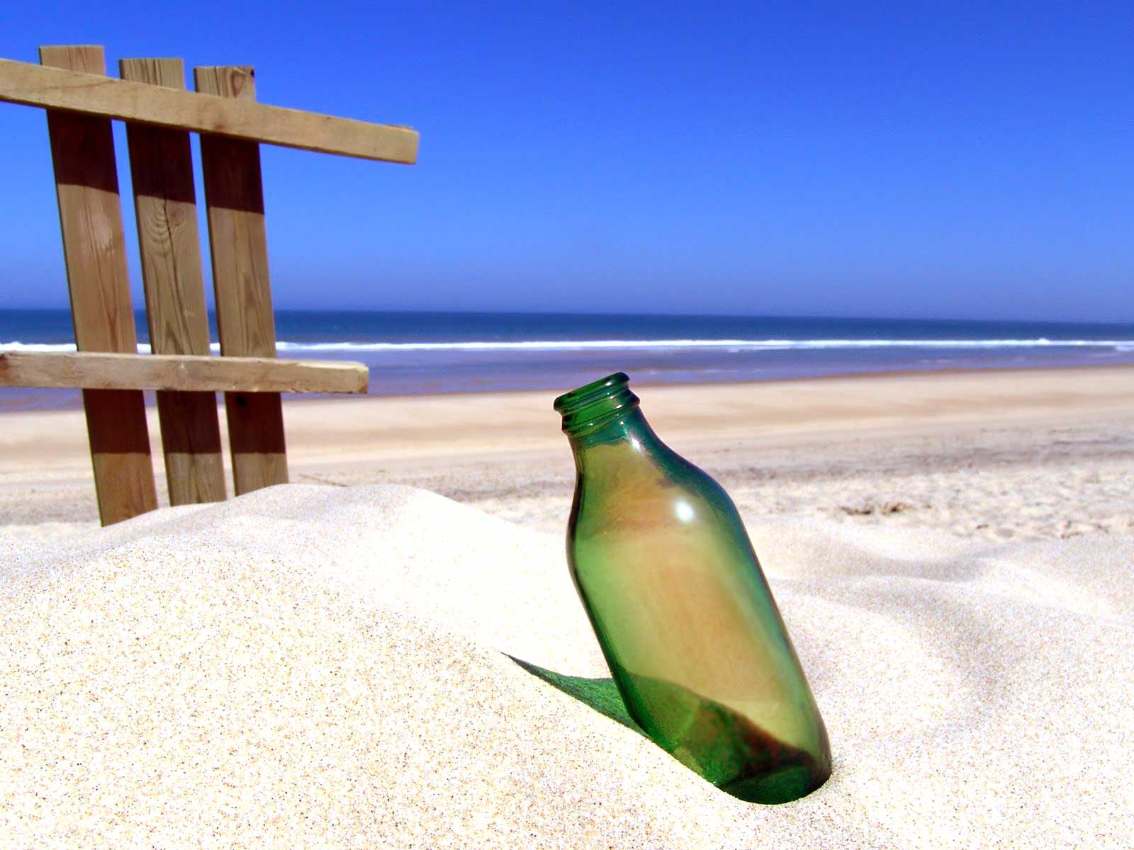 1600x1200 free download beach sand wallpaper bottle on white sand beach