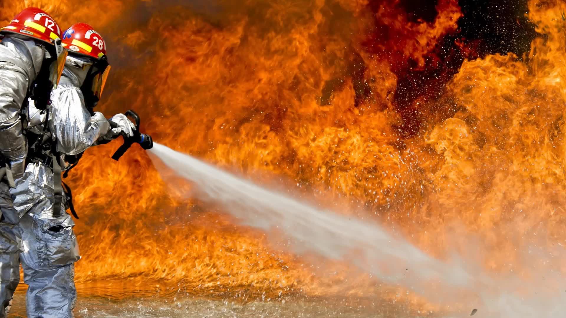 1920x1080 Fireman Flame Water Live Wallpaper