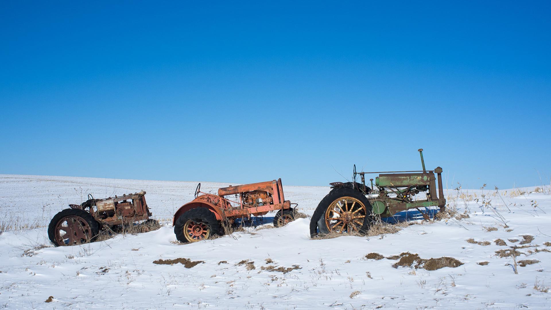 1920x1080 Car Winter Day Wallpaper