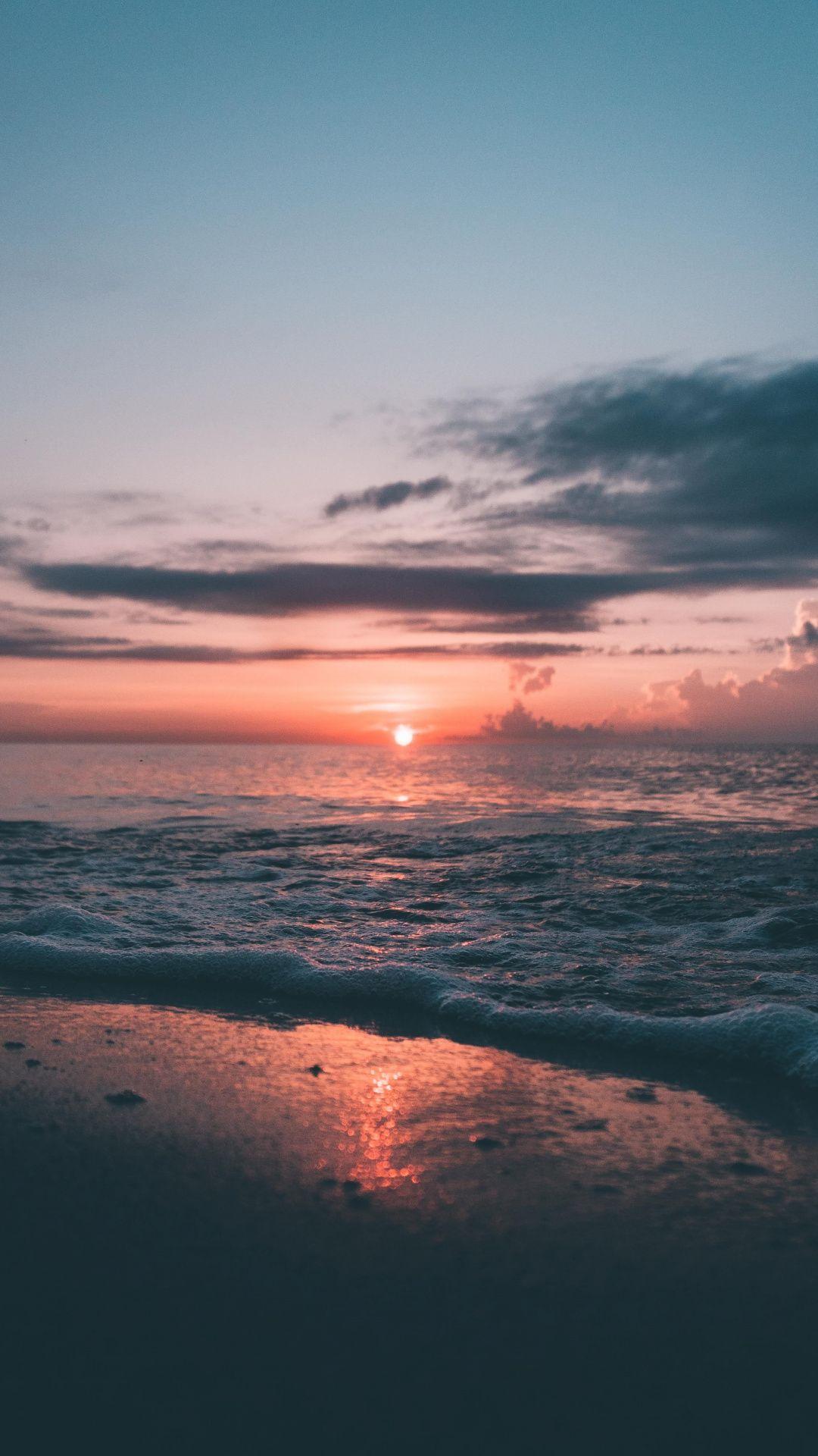1080x1920 Soft, sea wave, close up, sunset .com