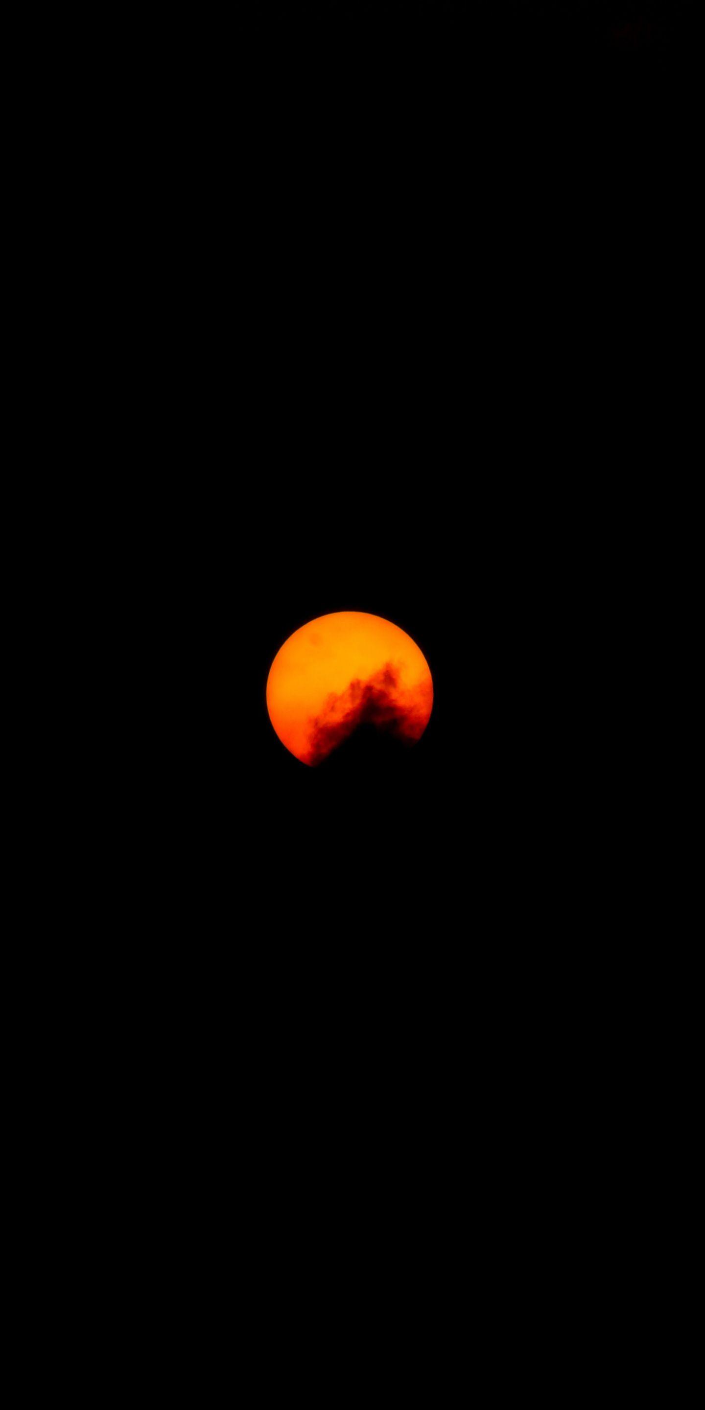 1440x2880 Download Orange Moon, minimal wallpaper, 1440x LG V LG G6