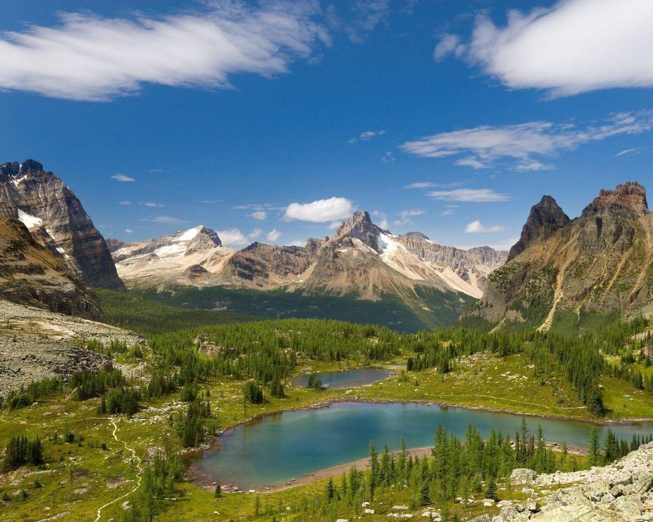1280x1024 Blue Mountains Lake desktop PC and Mac wallpaper