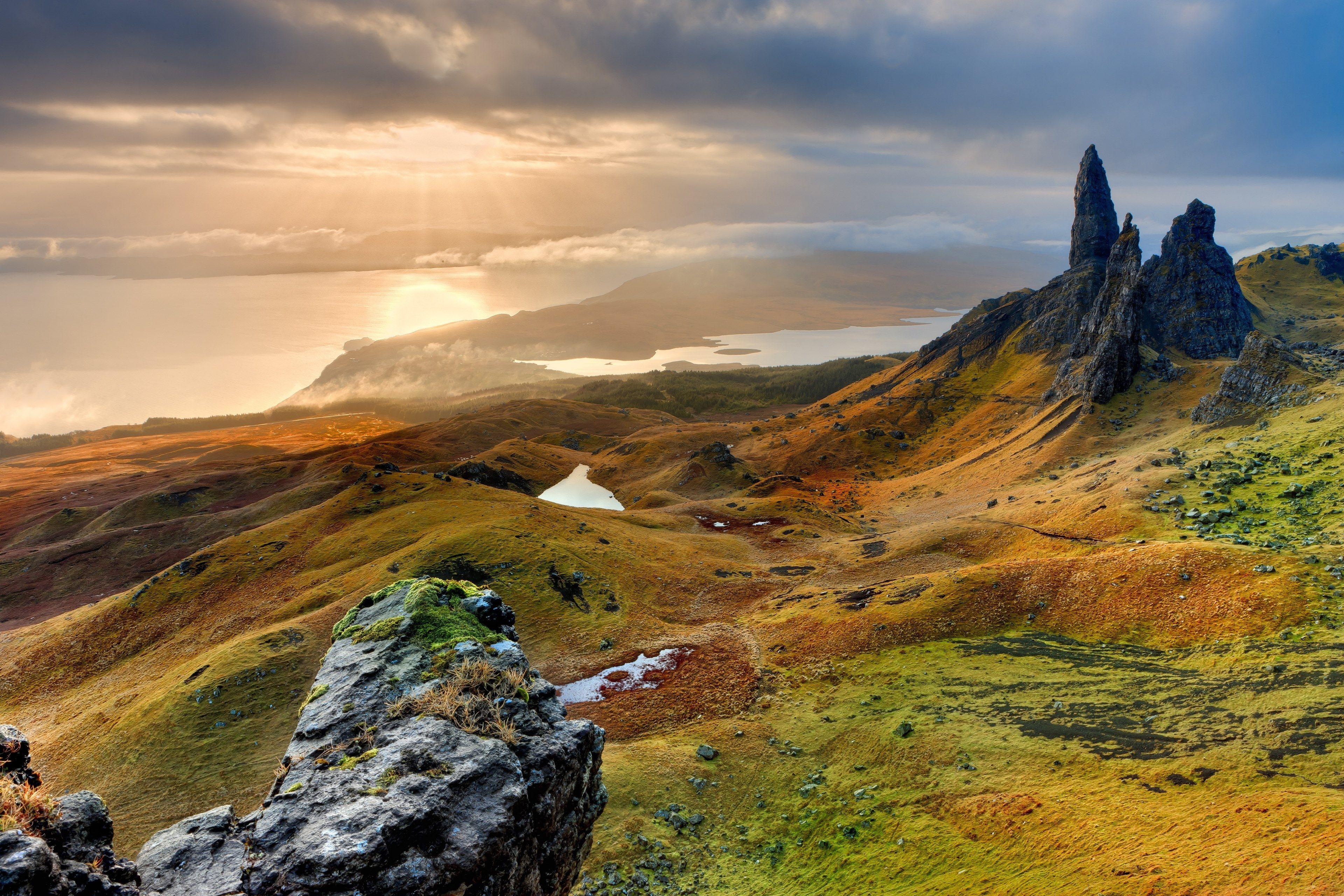 3840x2560 landscape #scotland #isle of skye #old man of storr 4k wallpaper