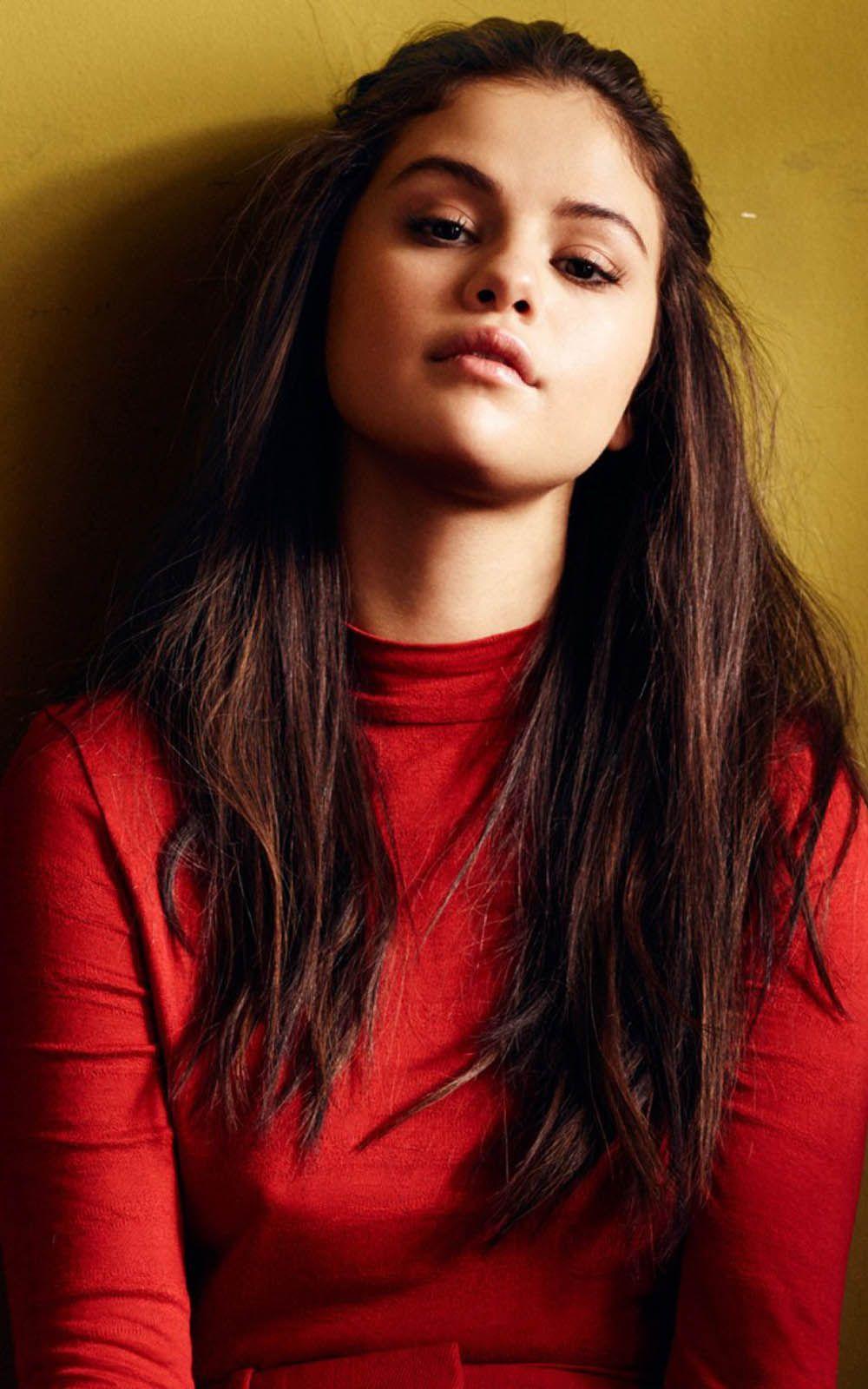 1000x1600 Cute Selena Gomez In Red Dress 4K Ultra HD Mobile Wallpaper