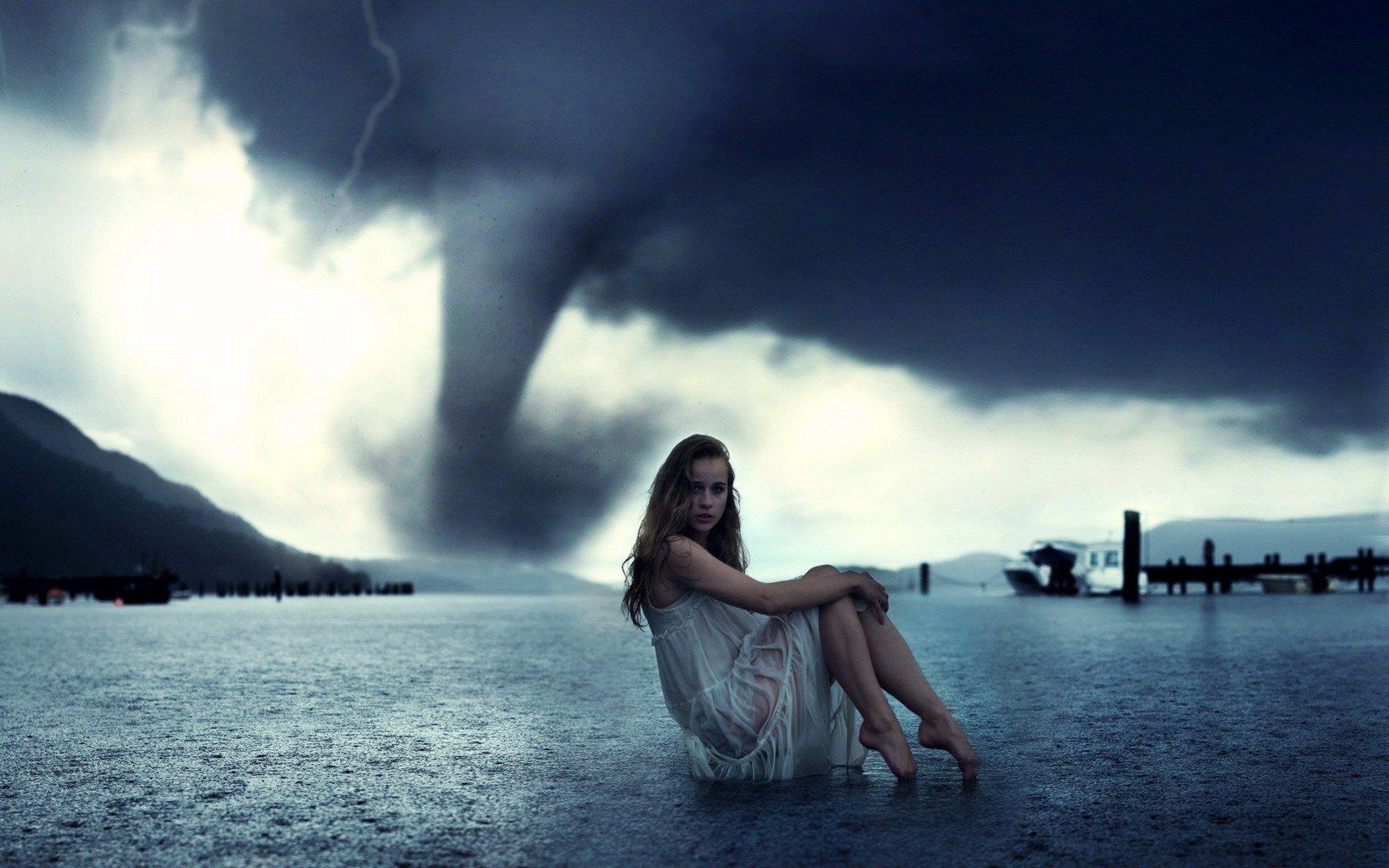 1920x1200 tornado HD widescreen wallpaper background. Three rivers deep