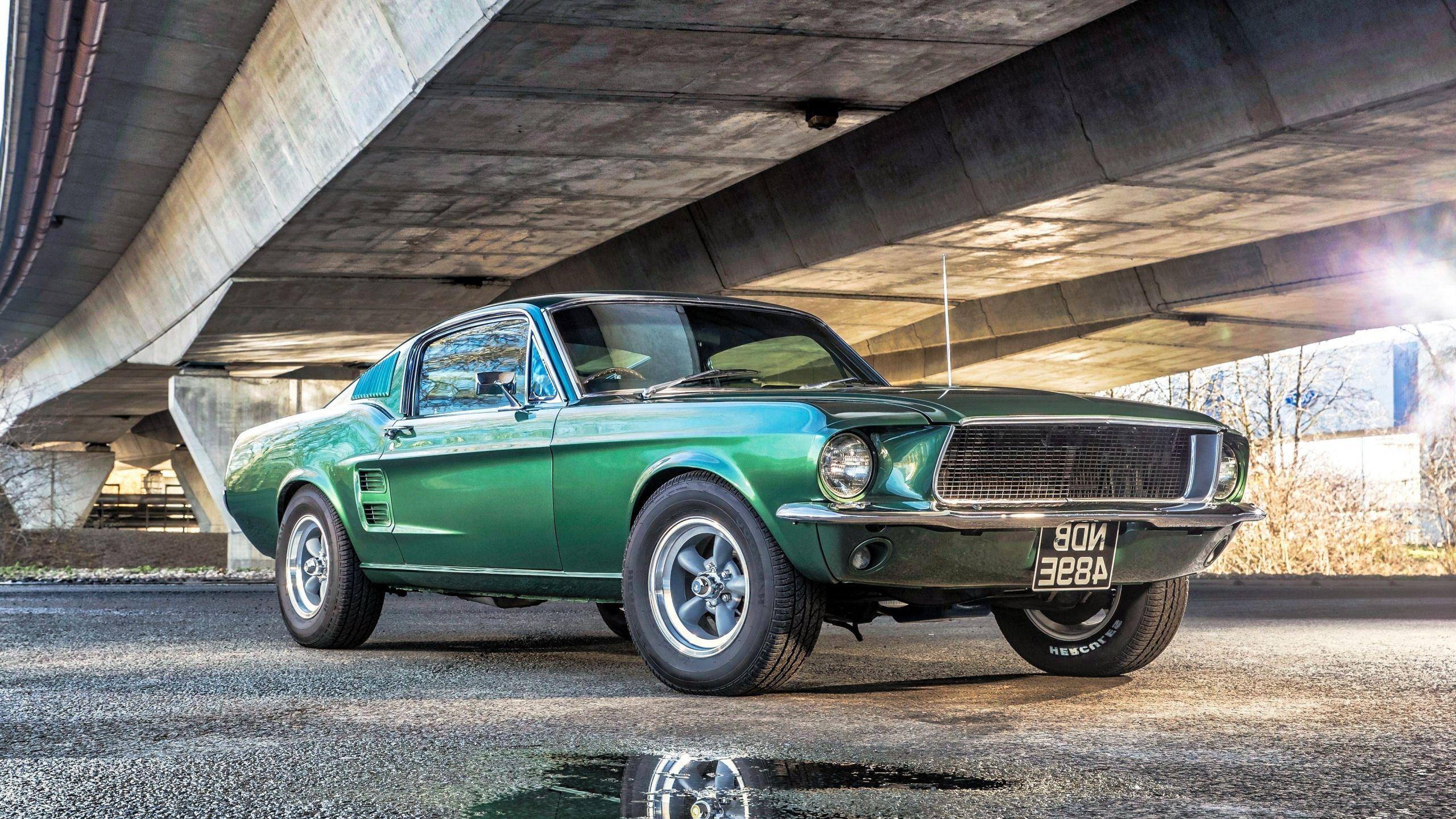 2560x1440 Download 2560x1440 wallpaper green, muscle car, ford mustang