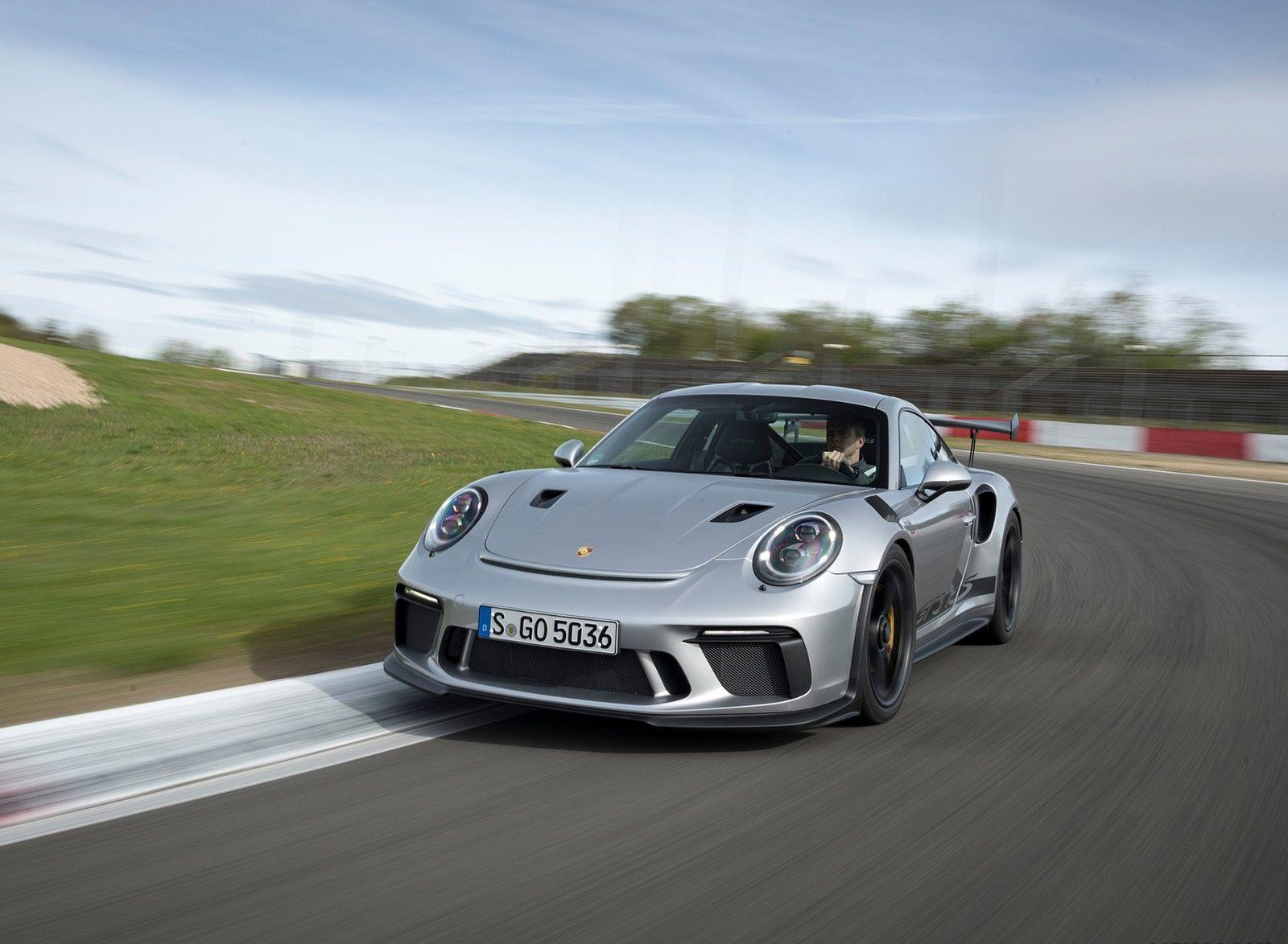 1600x1174 Porsche 911 GT3 RS (Color: GT Silver) Front Wallpaper