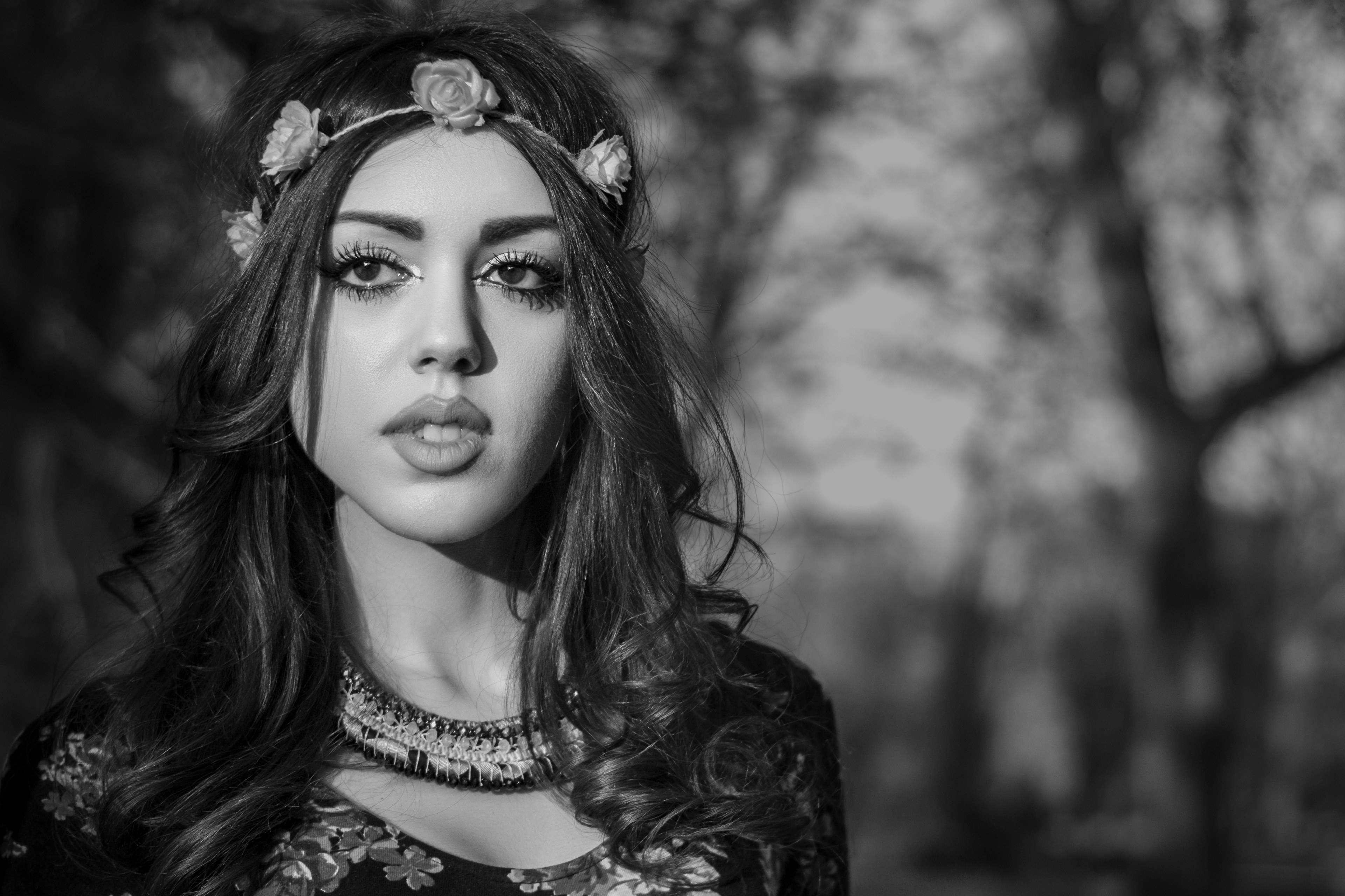 3840x2560 4K Wallpaper Women