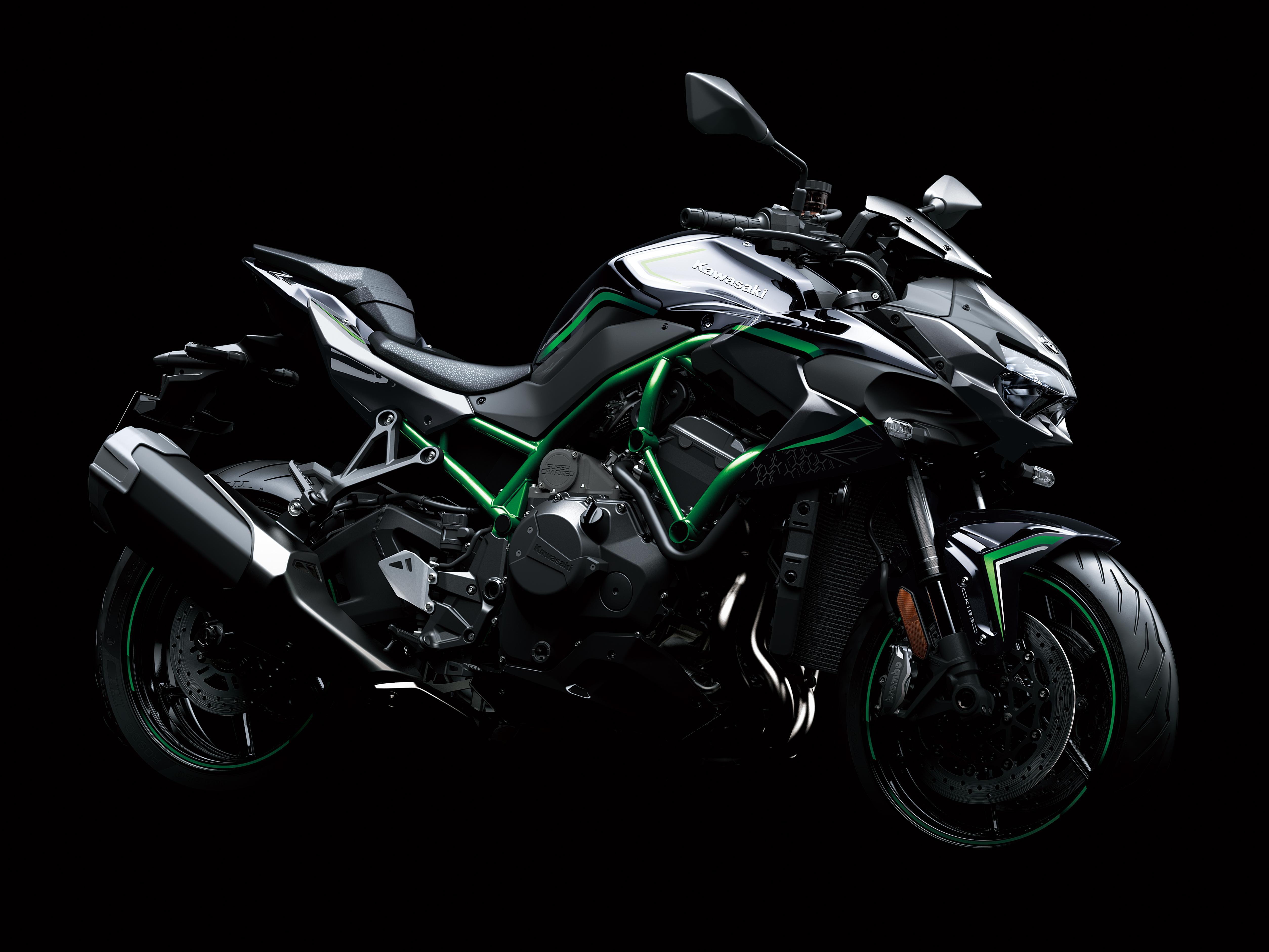 5016x3765 Kawasaki Z H2 Wallpaper