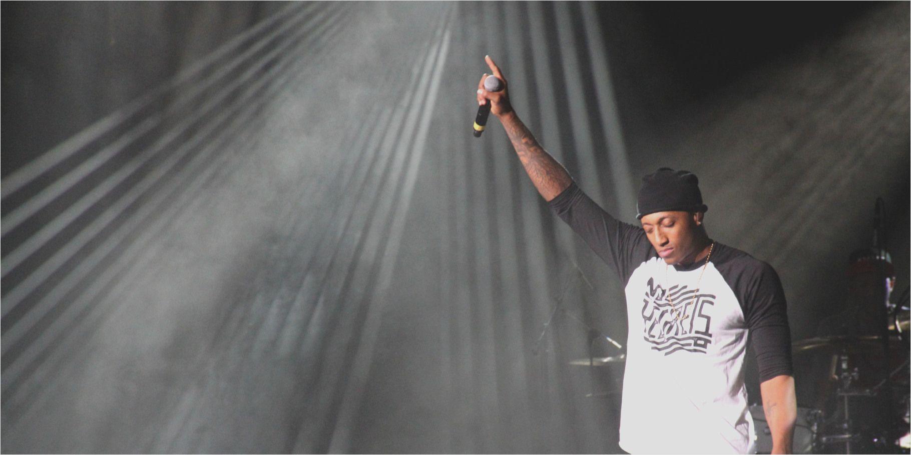 1820x910 Lecrae Wallpaper Inspirational why Christian Rap is Gold