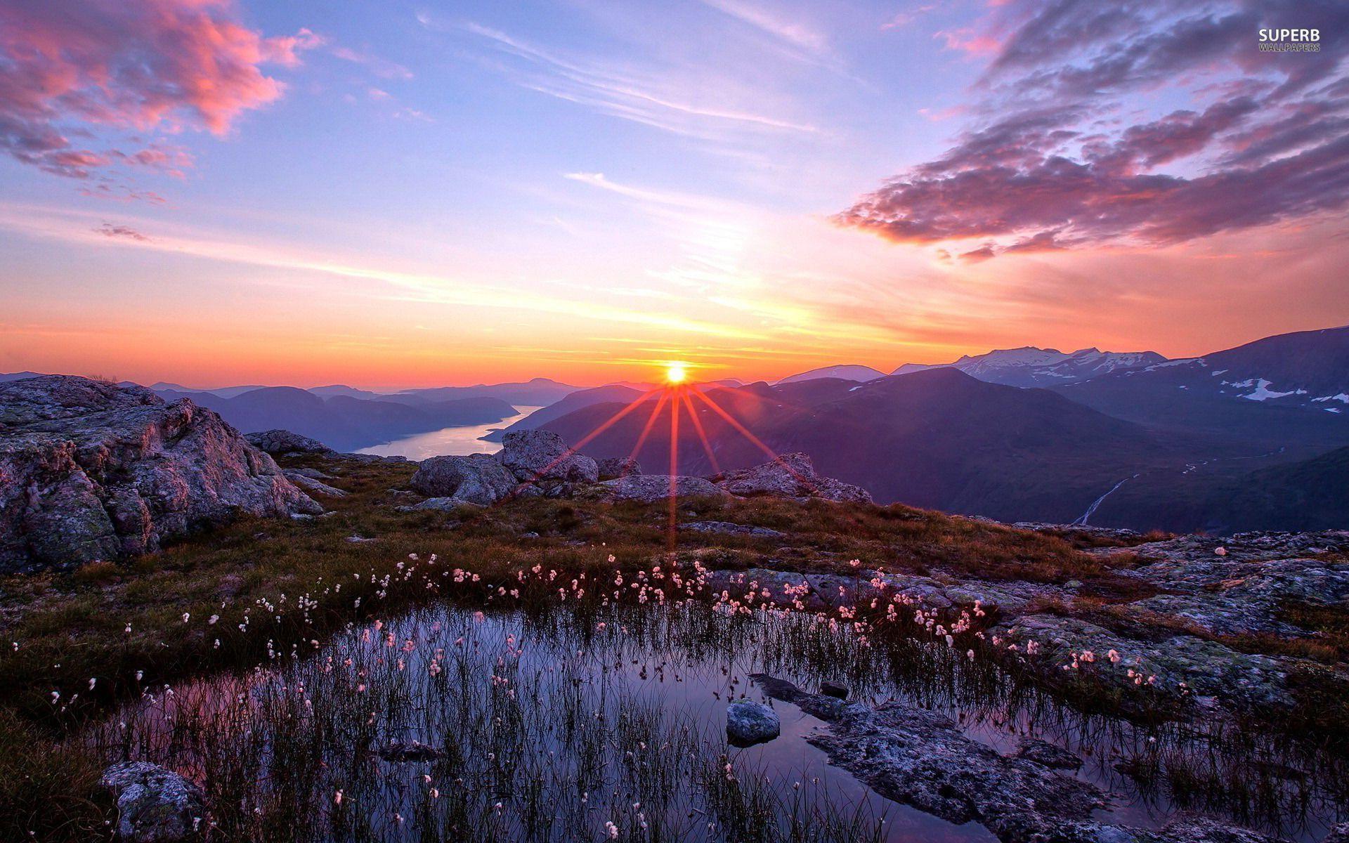1920x1200 Sunrise Over The Mountains Wallpaper