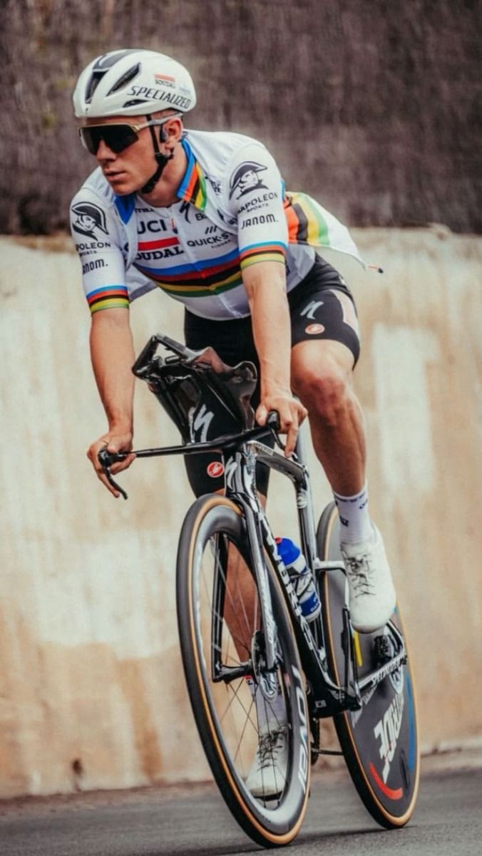 676x1201 Mathieu Van der Poel proudly carried the Rainbows to victory, in his second race of the Road season