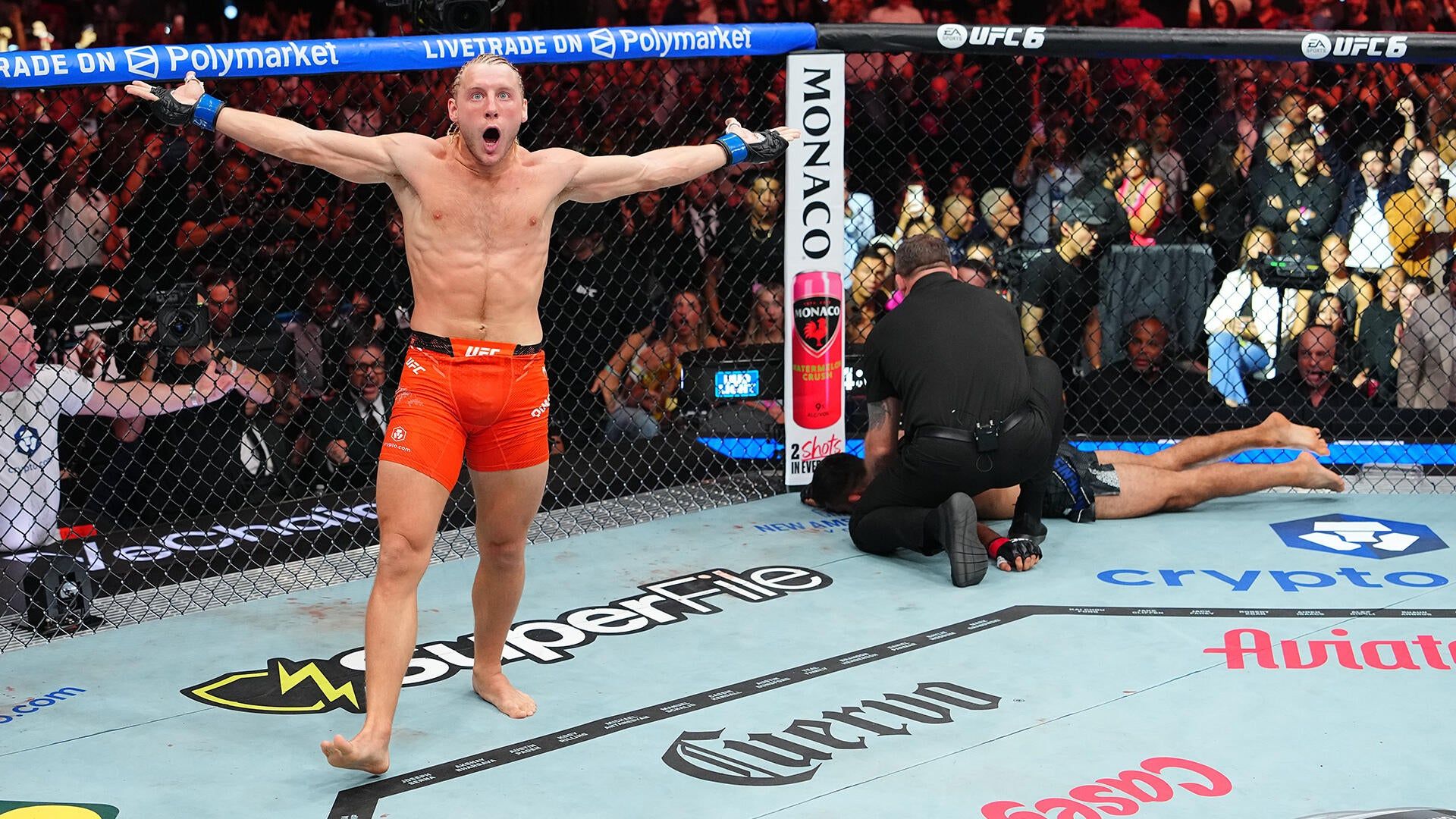 1920x1080 PADDY THE BADDY! There's no escape for Benoit Saint Denis when Paddy Pimblett locks him up