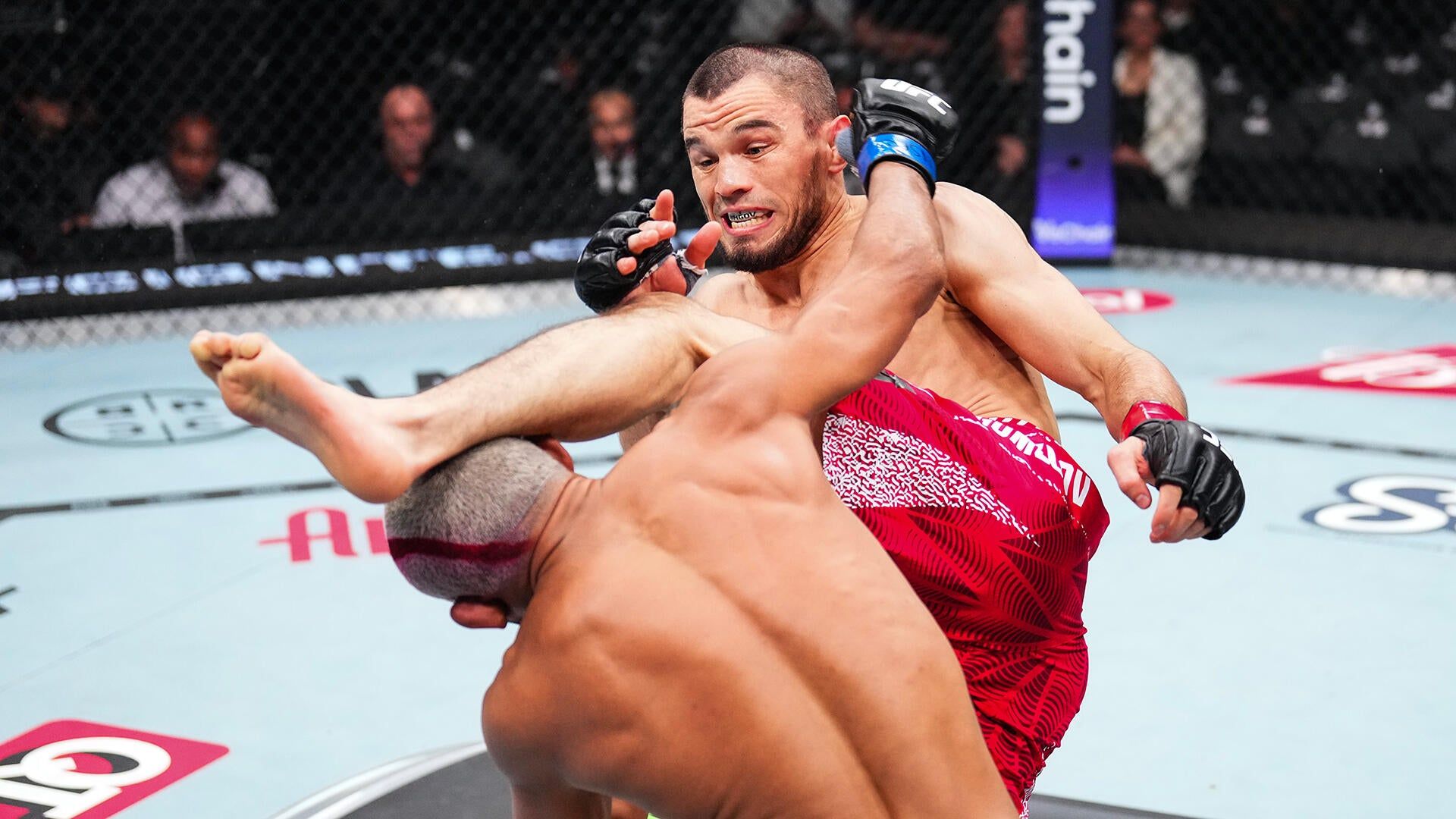 1920x1080 UFC 324 results, highlights: Umar Nurmagomedov coasts