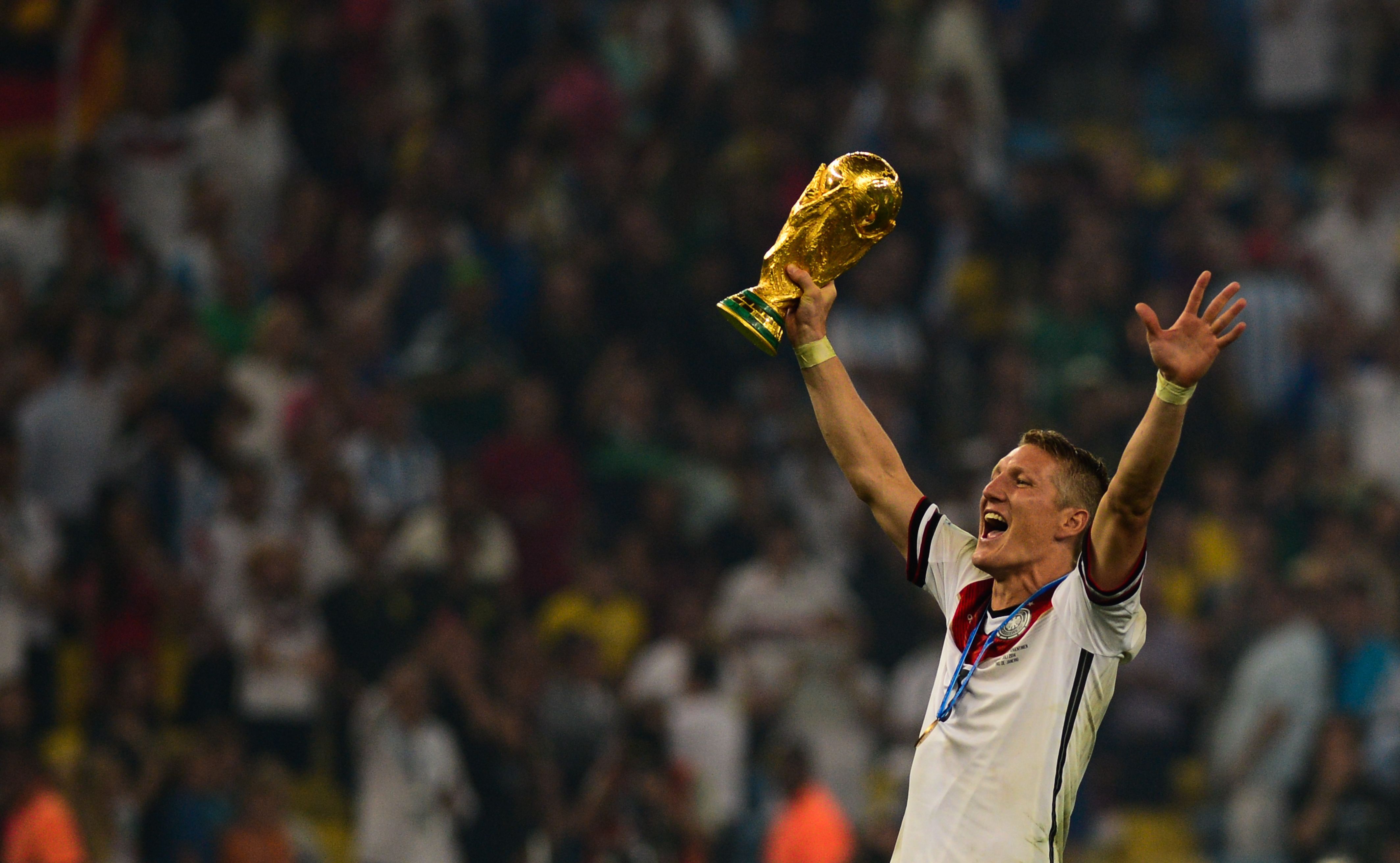 4256x2624 Bastian Schweinsteiger celebrates at the 2014 FIFA World