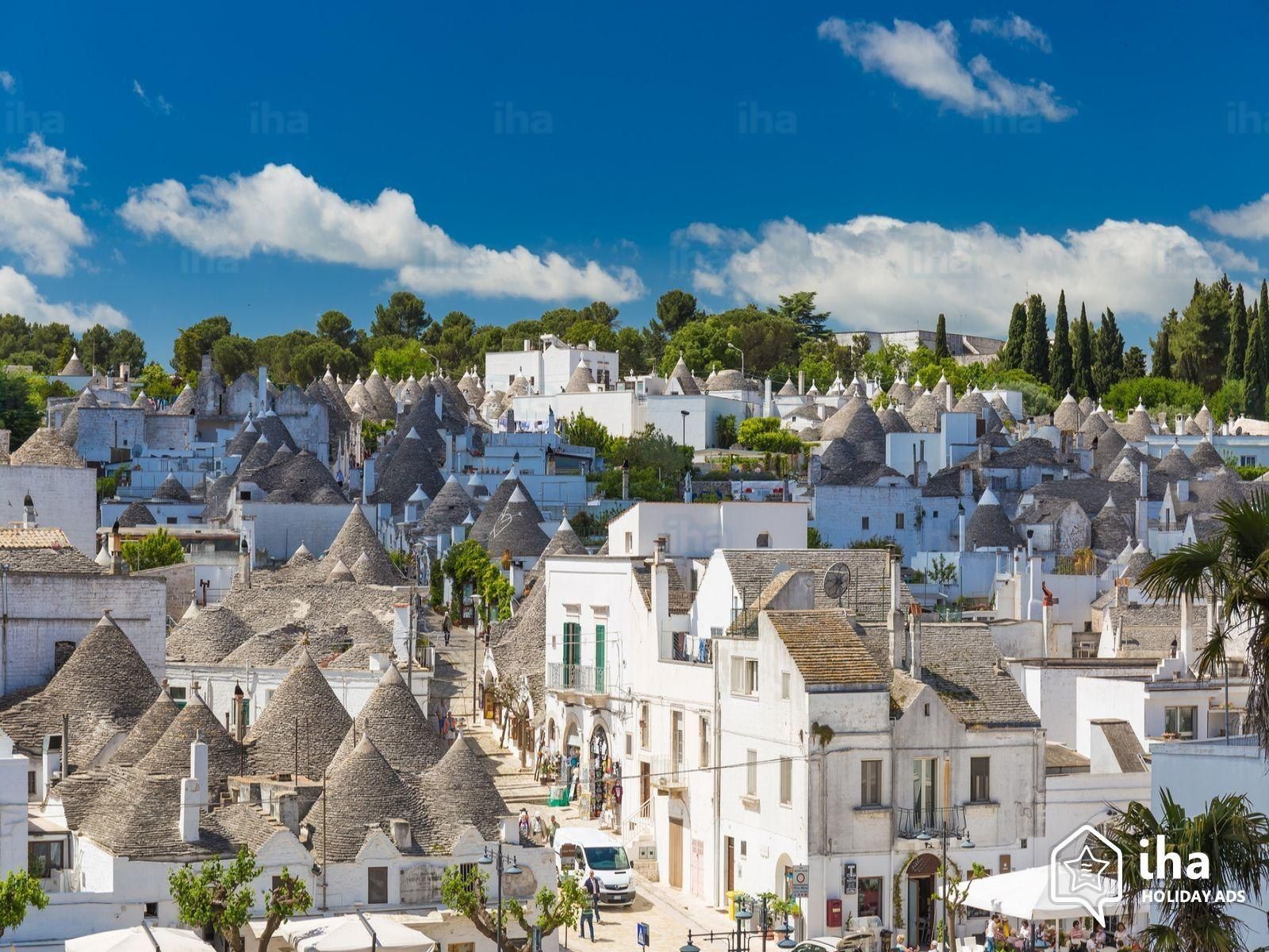 1600x1200 Alberobello City Desktop HD Wallpaper 96615