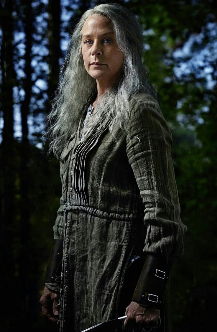 736x1126 NEW SEASON 9 PIC CAROL PELETIER