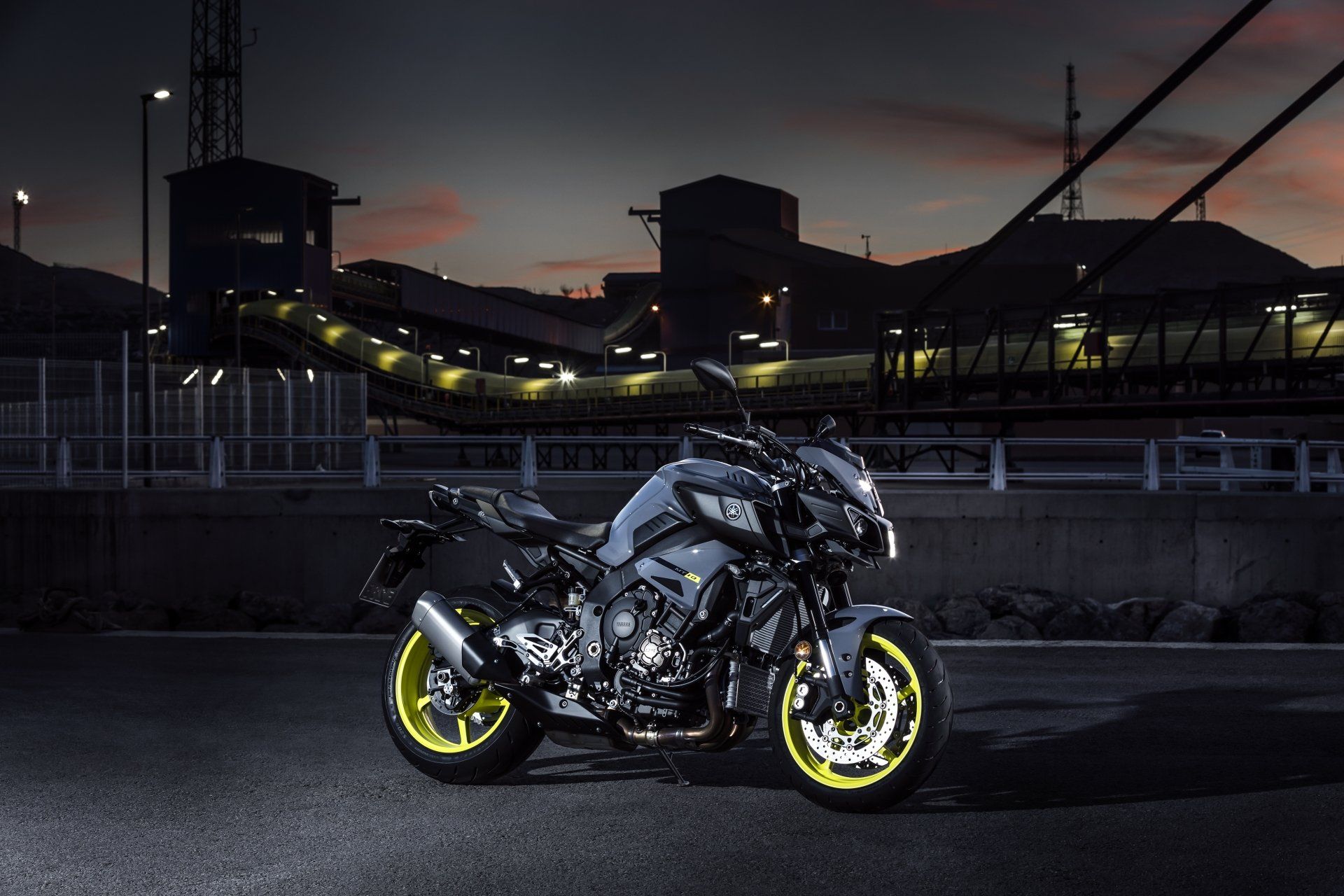 1920x1280 Yamaha MT 10 Night Rider