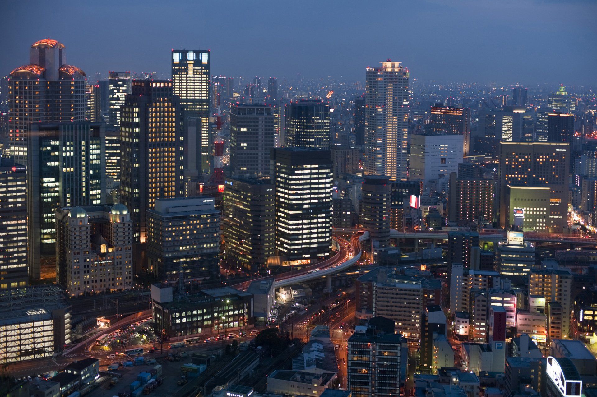 1920x1277 Osaka Skyline At Dusk: Stunning Man Made Urban HD Wallpaperx2129