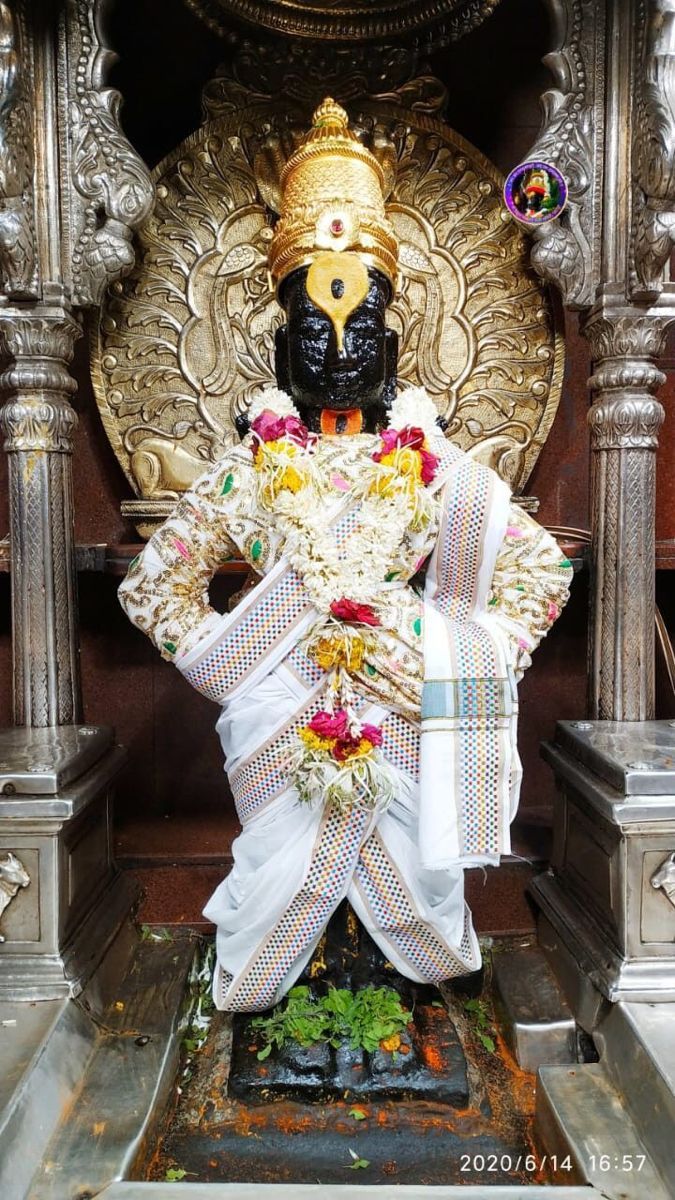 675x1200 Bhagwan Vitthal Pandharpur HD Wallpaper