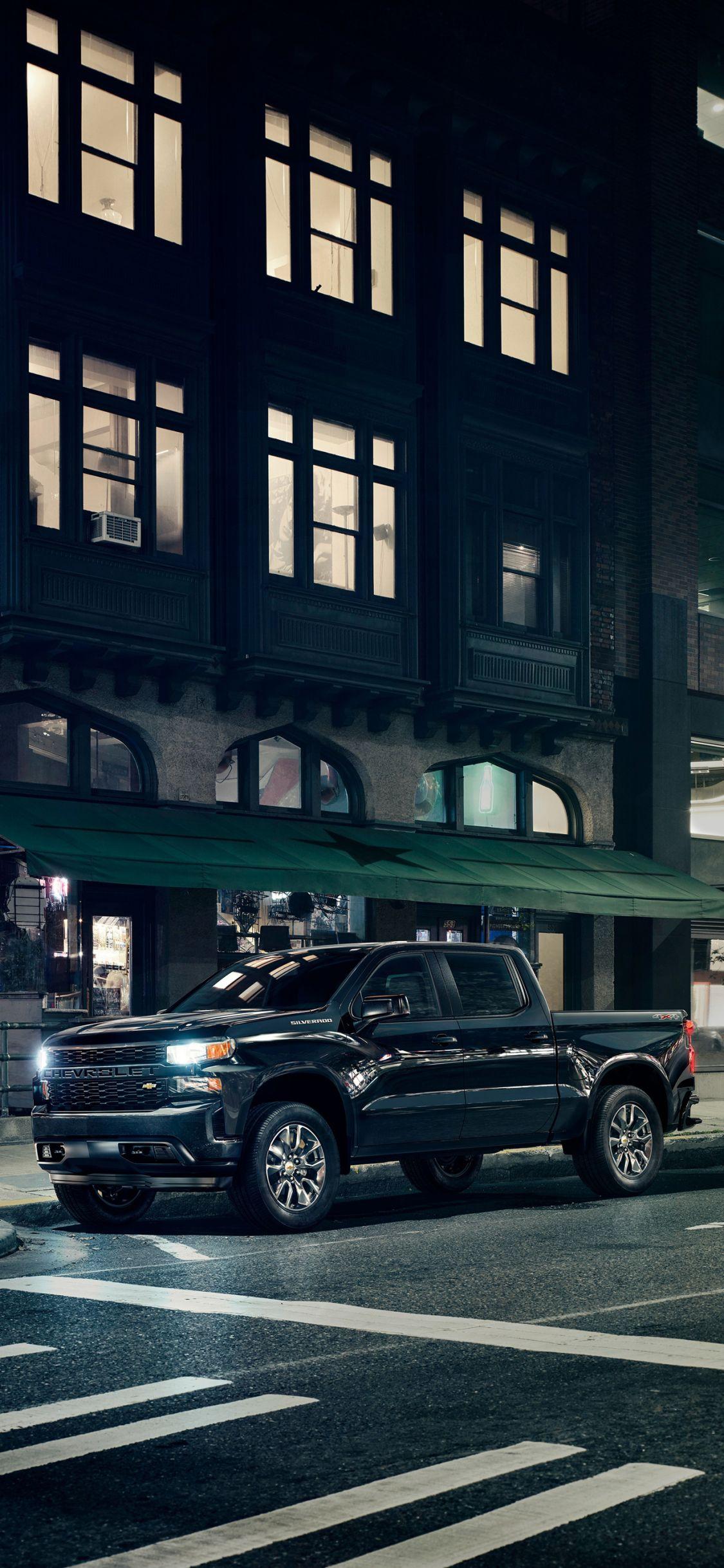 1125x2436 Vehicles Chevrolet Silverado (1125x2436) Wallpaper