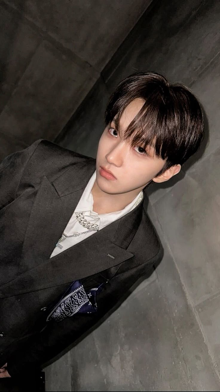 736x1308 woonhak wallpaper