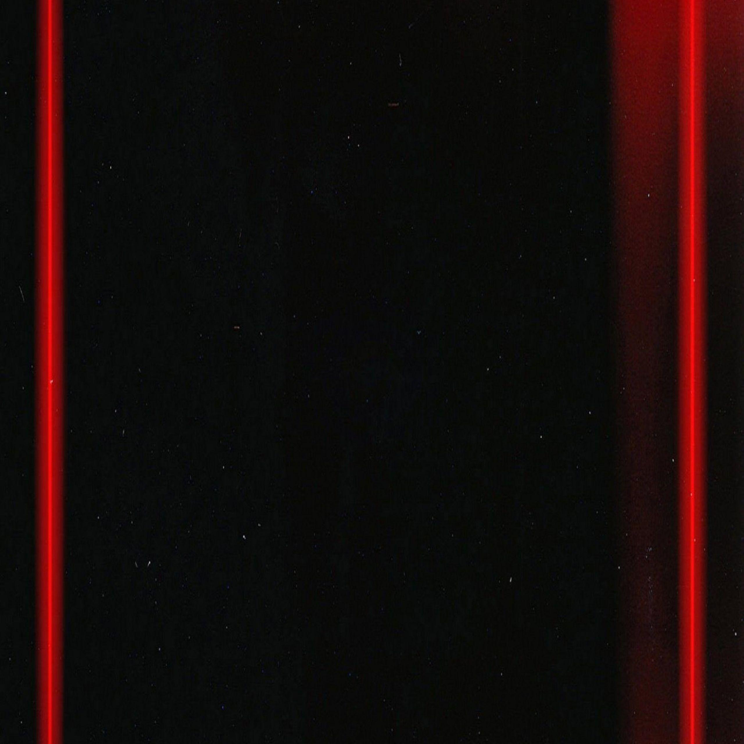 2560x2560 iPhone Xr Border Wallpaper