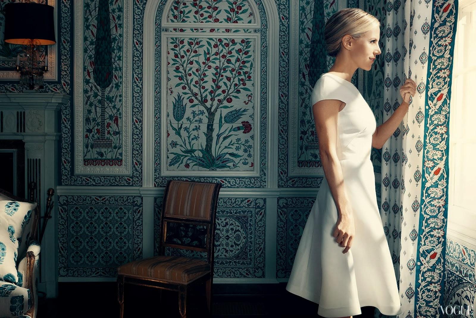 1600x1067 Tory Burch Dining Room With Iksel Wall Panels Walls
