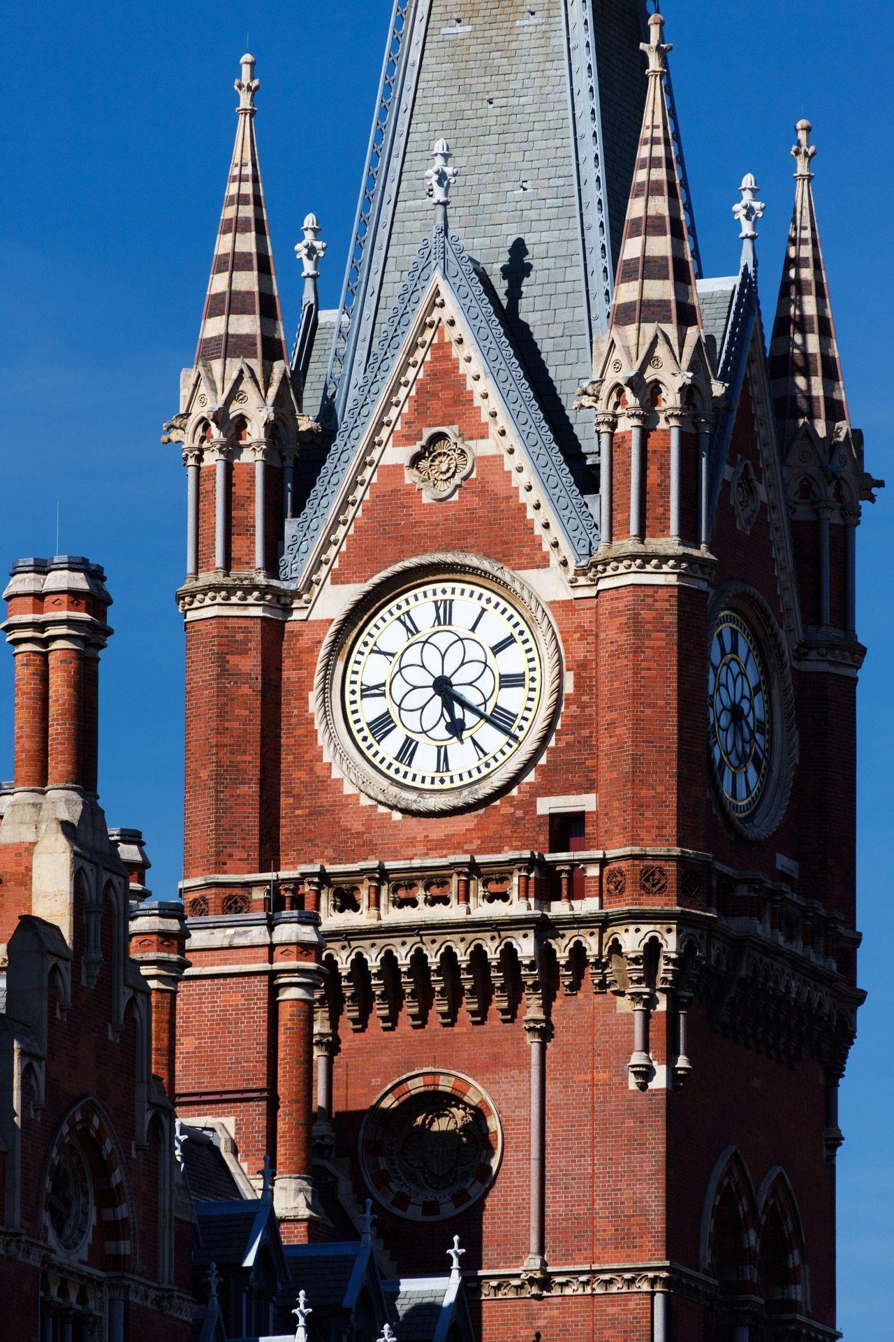 Clock Tower Wallpapers Top Free Clock Tower Backgrounds WallpaperAccess