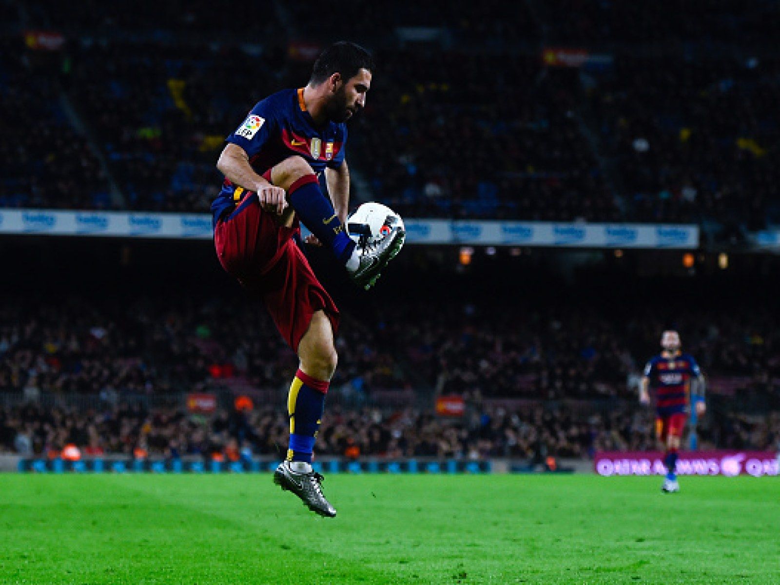 1600x1200 Barcelona midfielder Arda Turan reveals Arsenal were his second choice for transfer