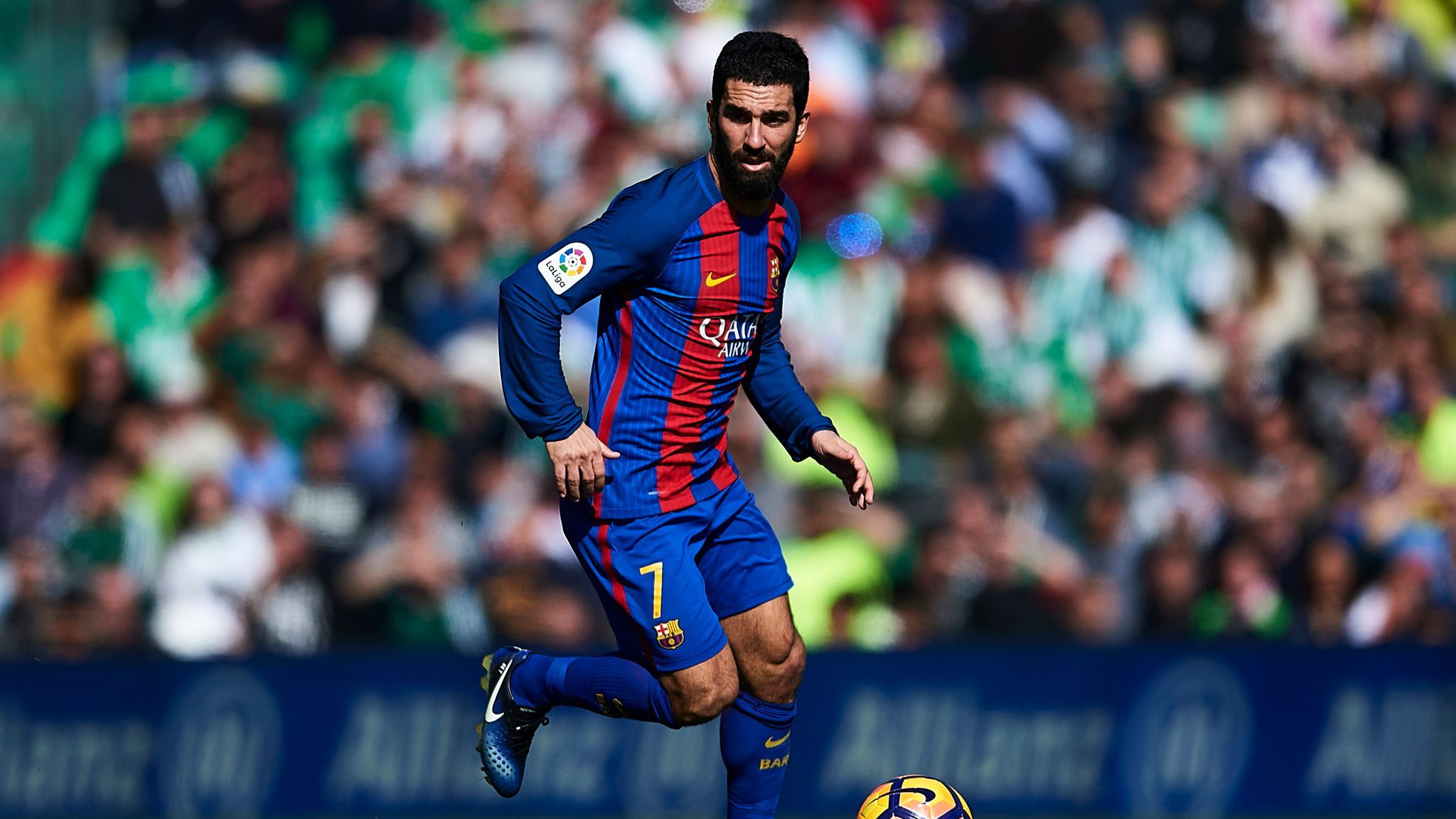 2048x1152 Barcelona's Arda Turan in talks with Istanbul Basaksehir