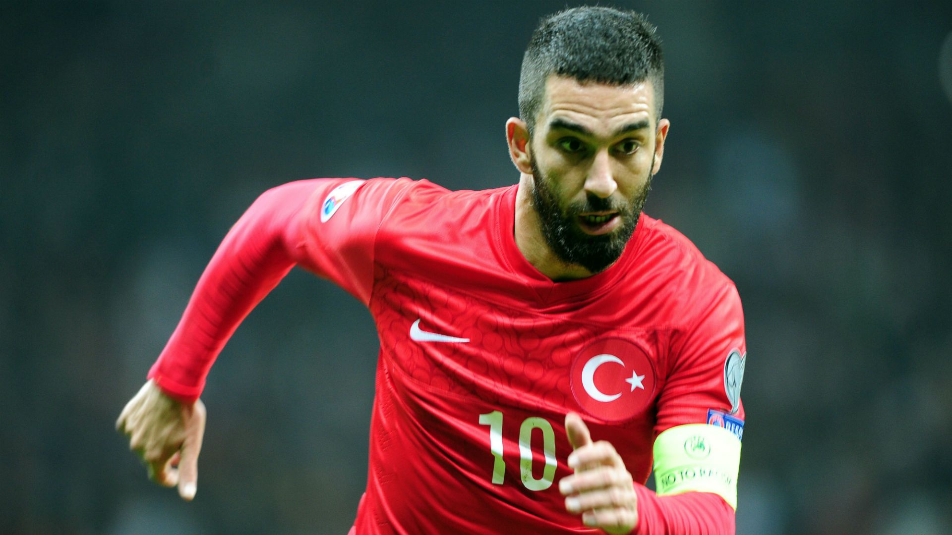 1920x1080 Arda Turan Hits Back at Robin Van Persie