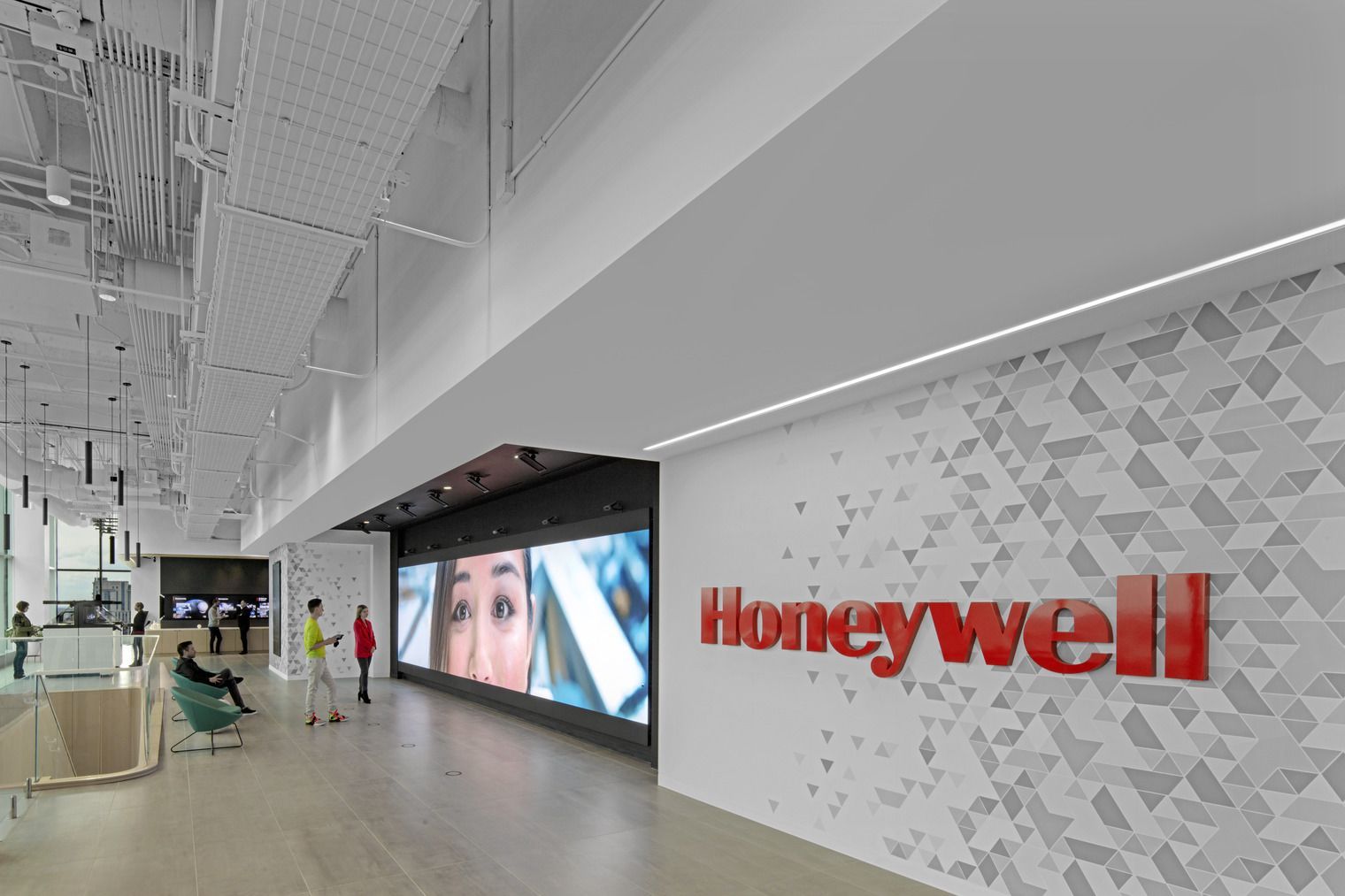 1520x1013 Honeywell office design