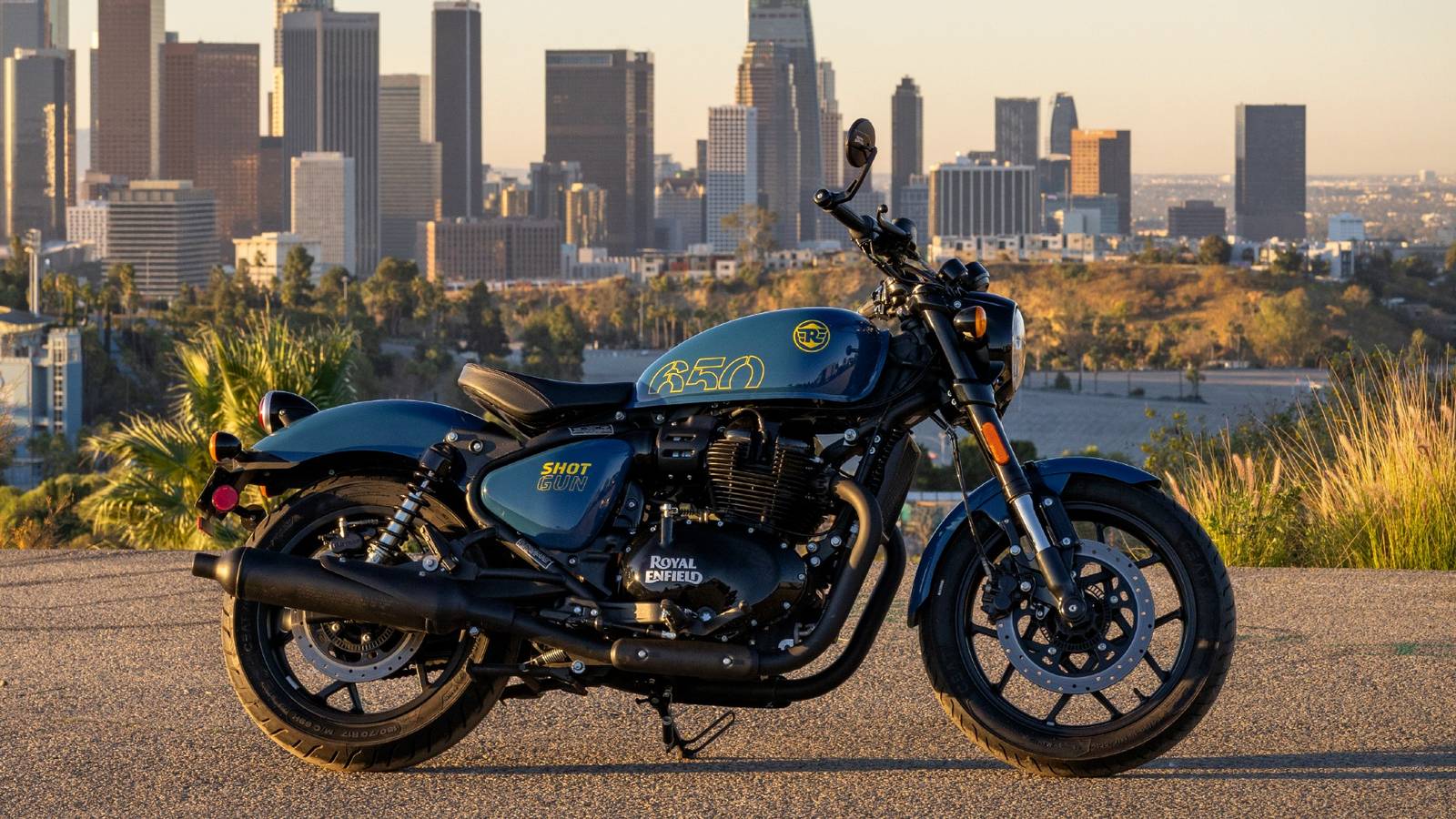 1600x900 New Royal Enfield Shotgun 650 Launched In America At Under $000