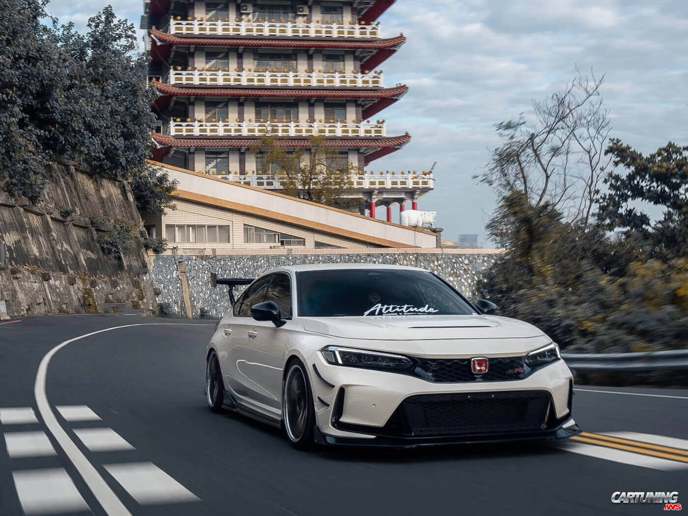 1400x1050 Stanced Honda Civic Type R FE Mk front