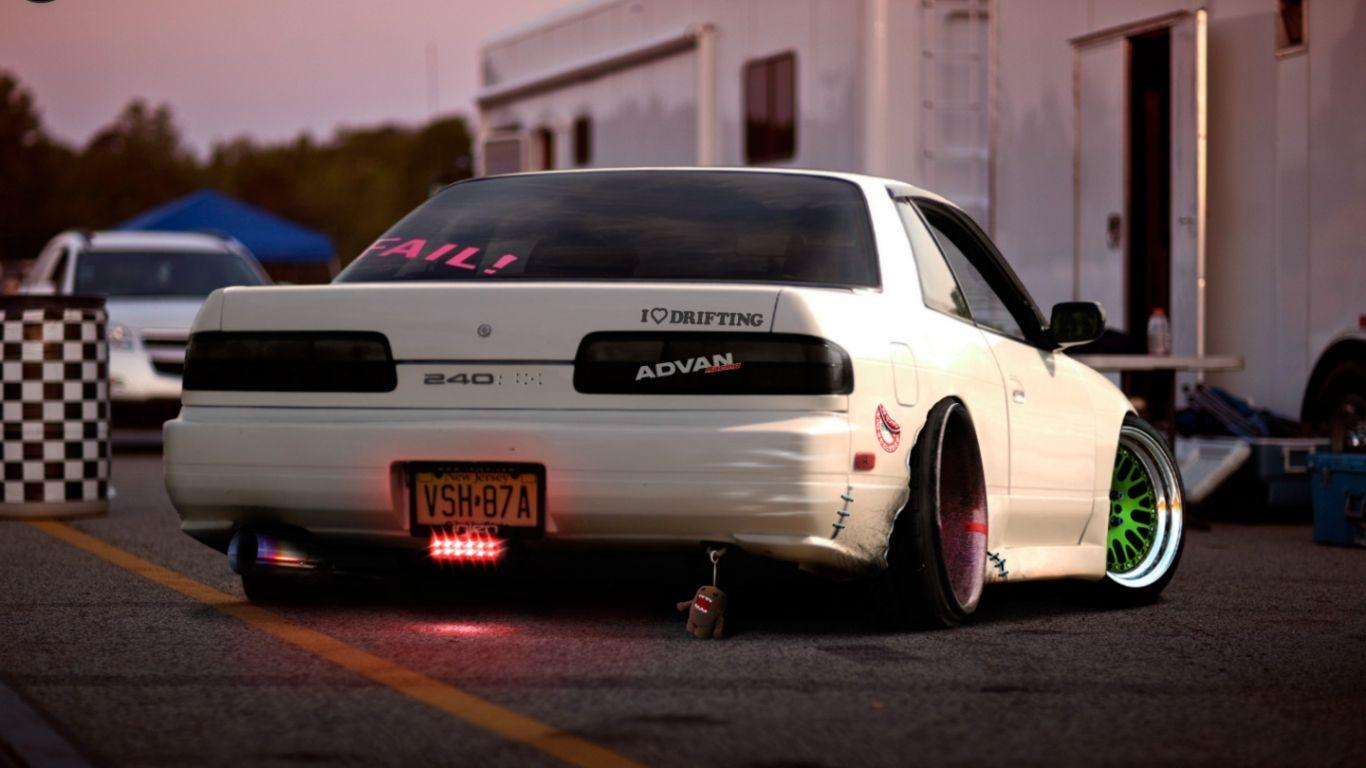 1366x768 Free download Nissan Silvia S13 Wallpaper [1440x960]