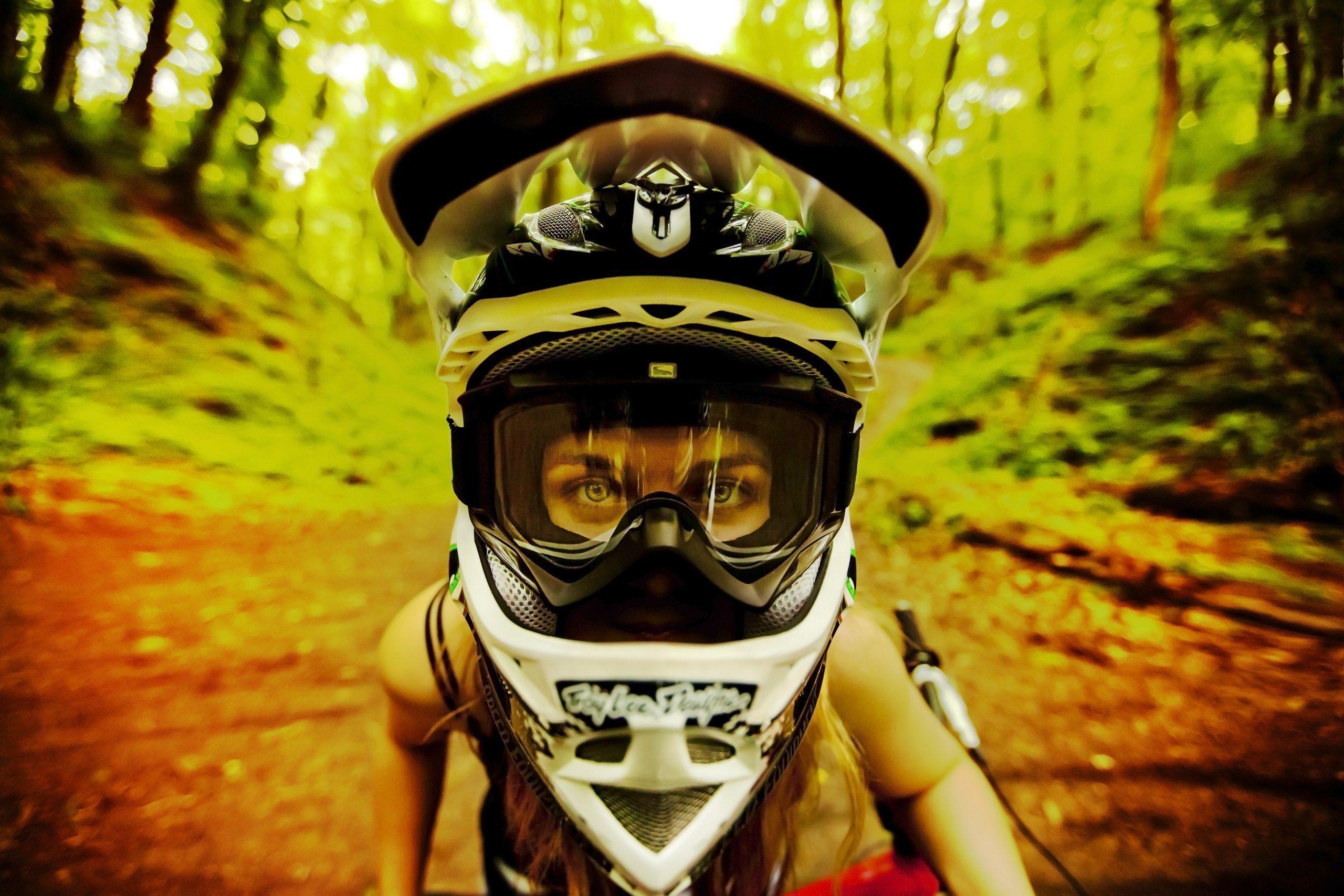 2560x1707 Bicycle HD Wallpaper