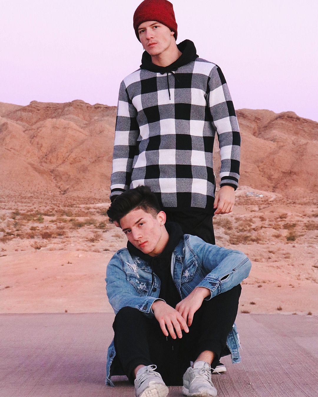 1080x1350 Lopez Brothers Wallpaper