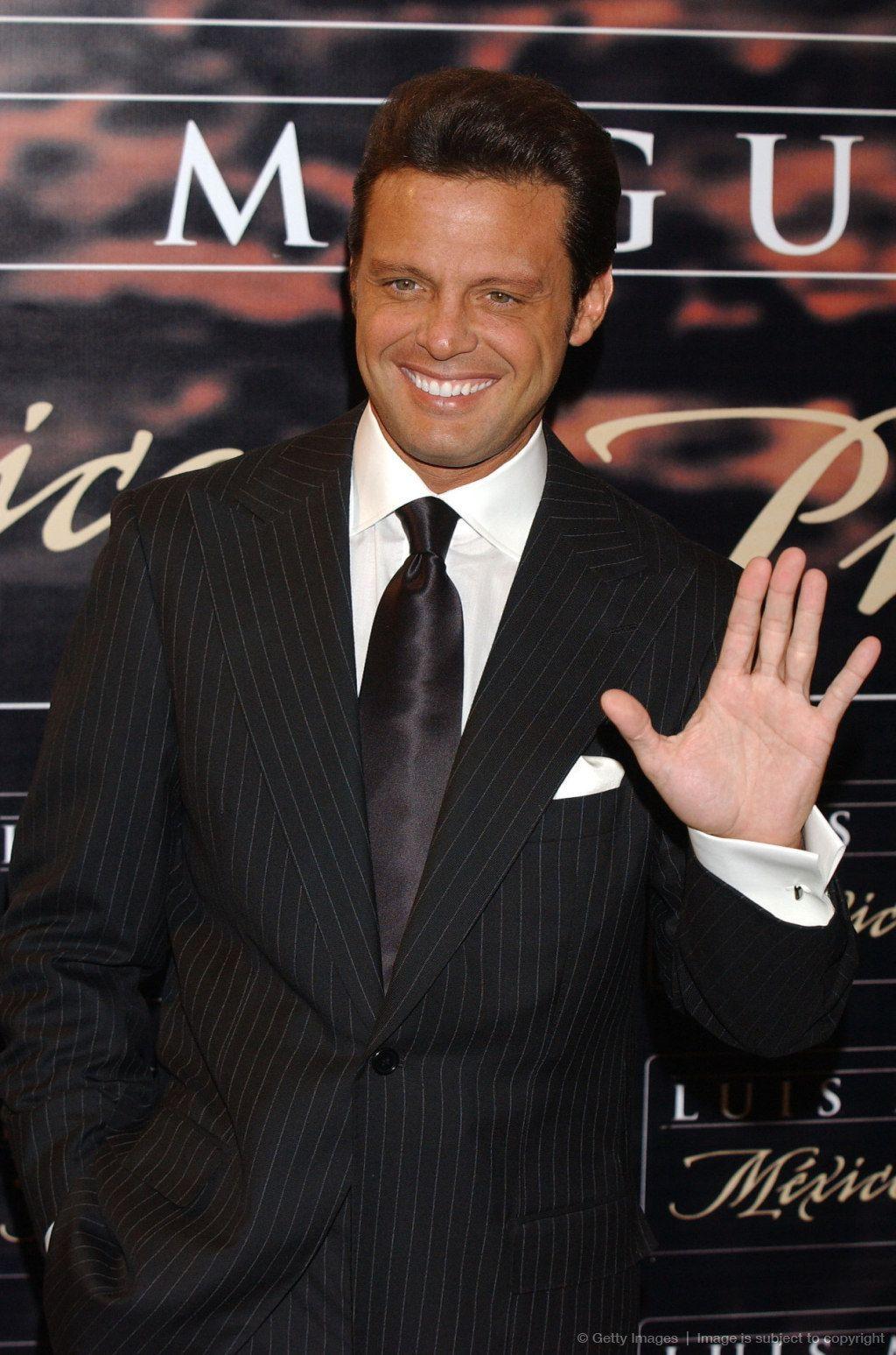 Luis Miguel High Resolution Stock Photography And Images