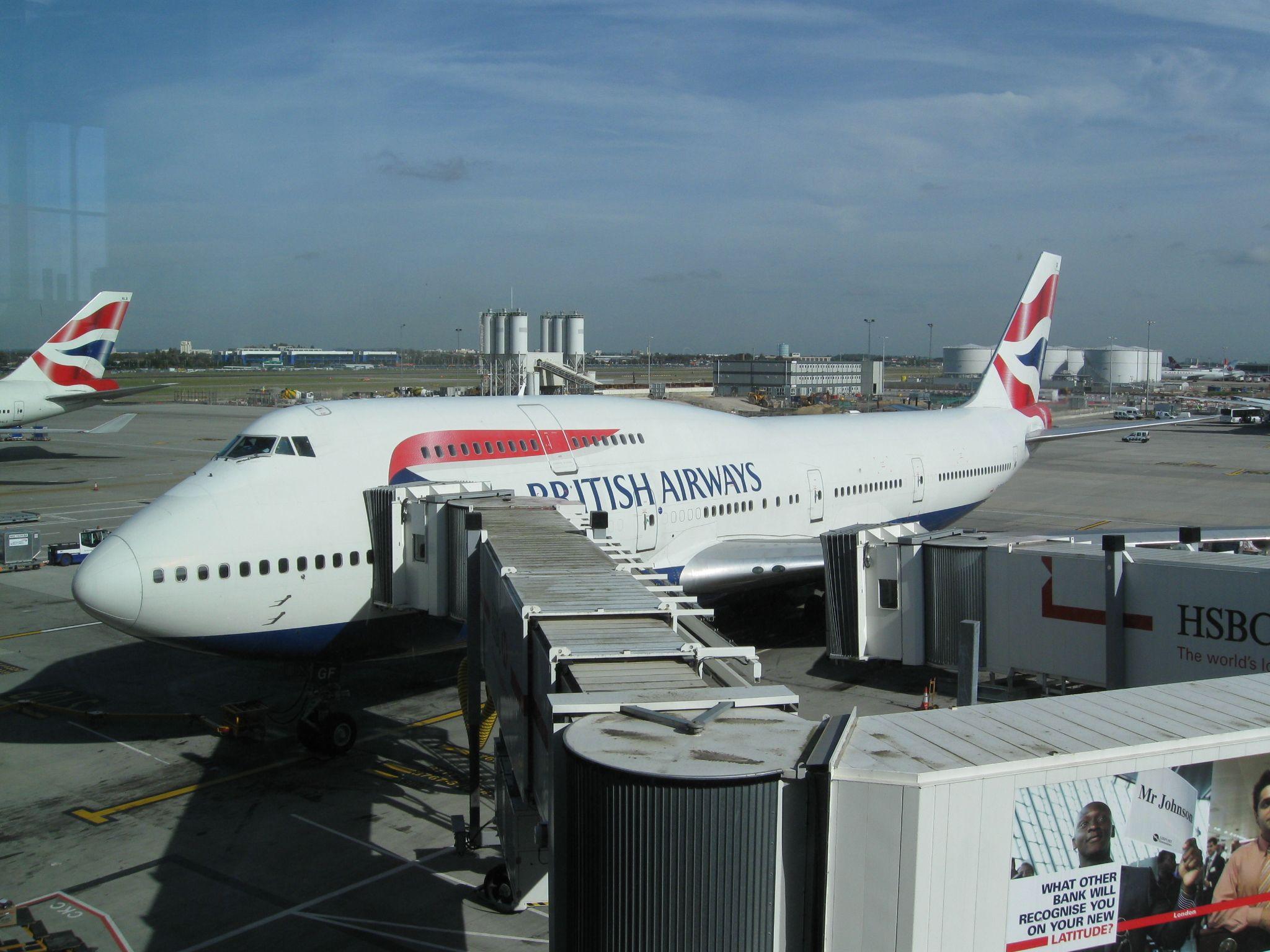 2048x1536 Boeing 747 British Airways Airport wallpaperx1536