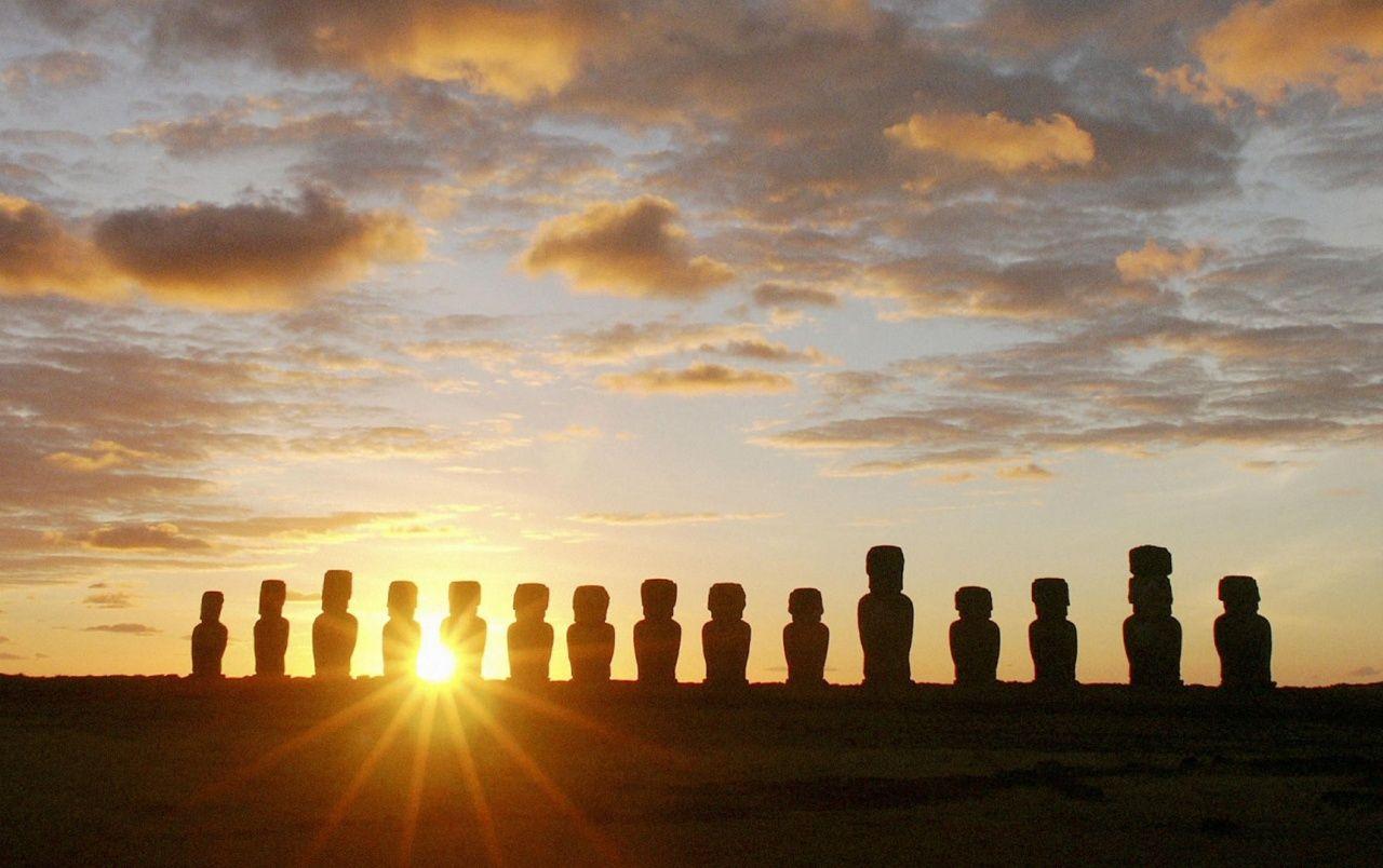 1280x804 Easter Island Dawn wallpaper. Easter Island Dawn