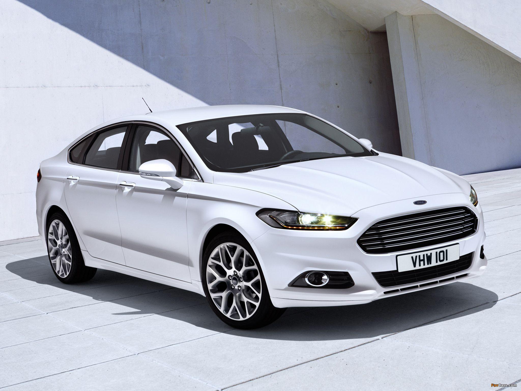 2048x1536 Ford Mondeo Sedan 2013 wallpaper (2048x1536)