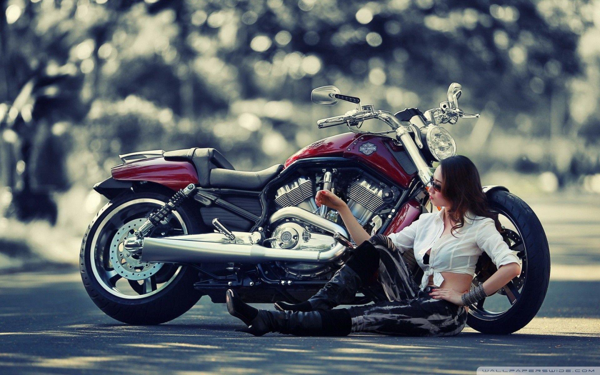 1920x1200 Motorcycle Girl Wallpaper