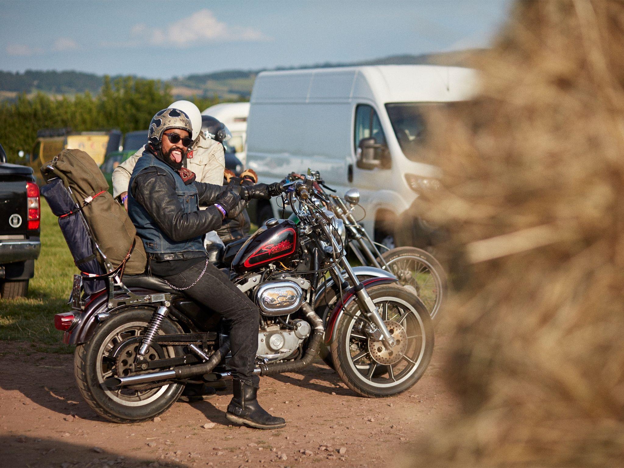 2048x1536 Inspiration Friday: The Hook Up School Chopper Rally • Total