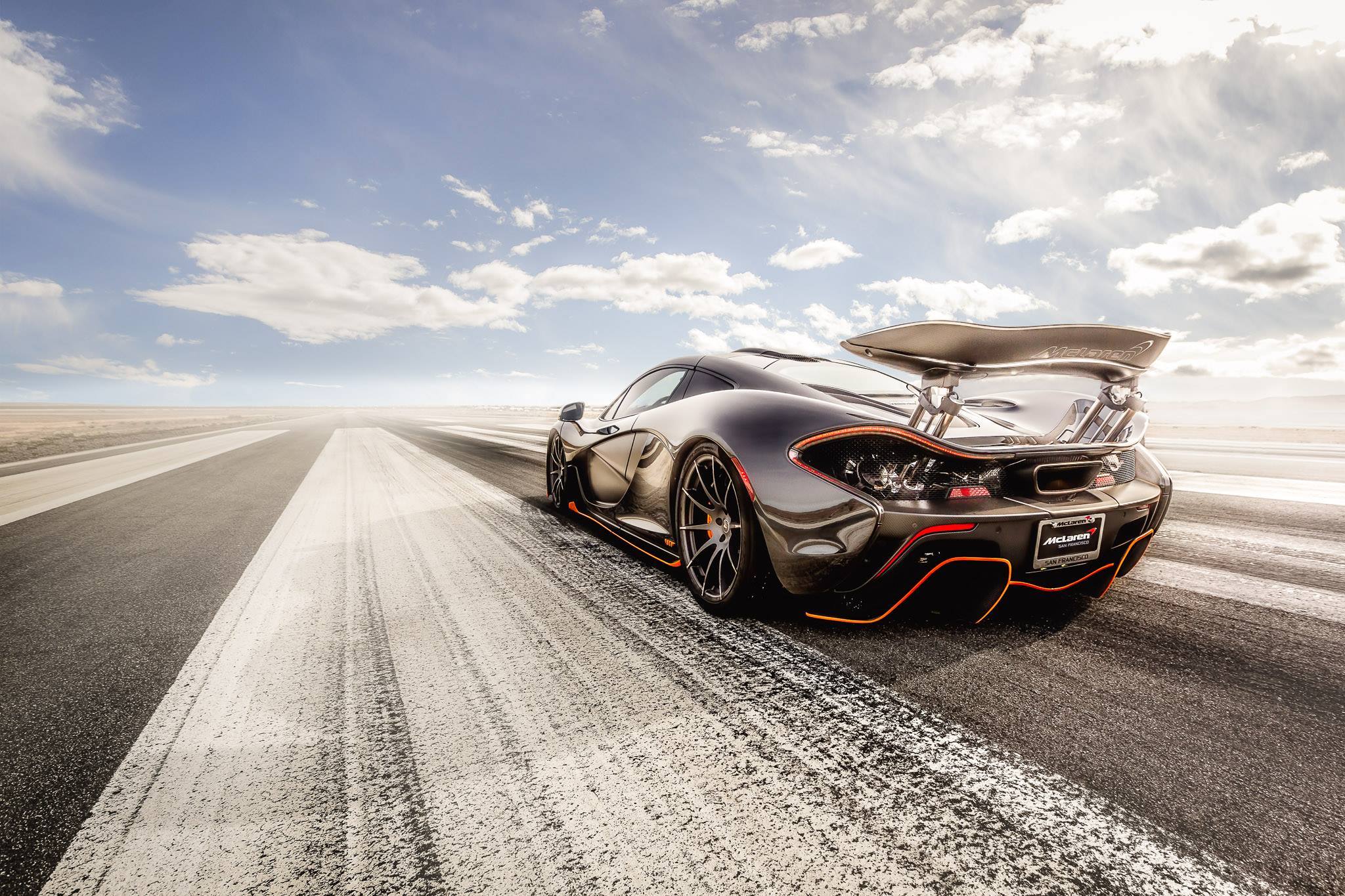 2048x1365 BritishBoost is your awesome McLaren P1 wallpaper