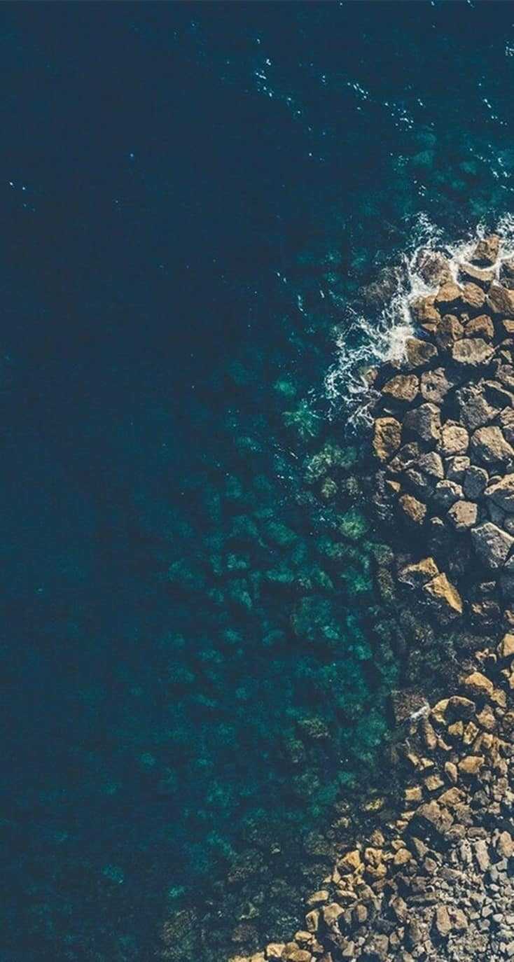 734x1374 iPhone Home Screen Wallpaper